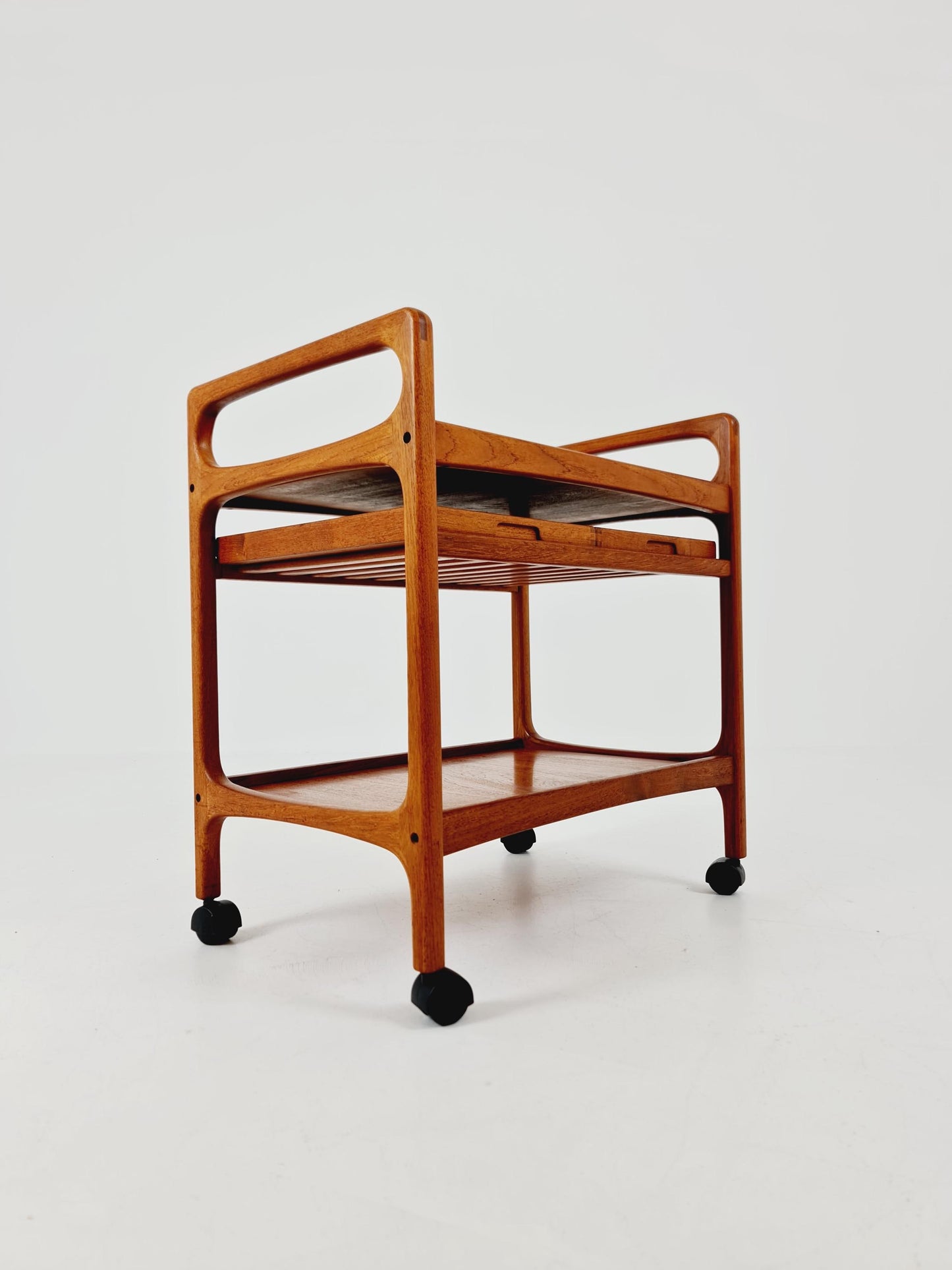 Vintage mid century danish trolley in solid teak/ bar cart By Salling Stolefabrik, 1960s