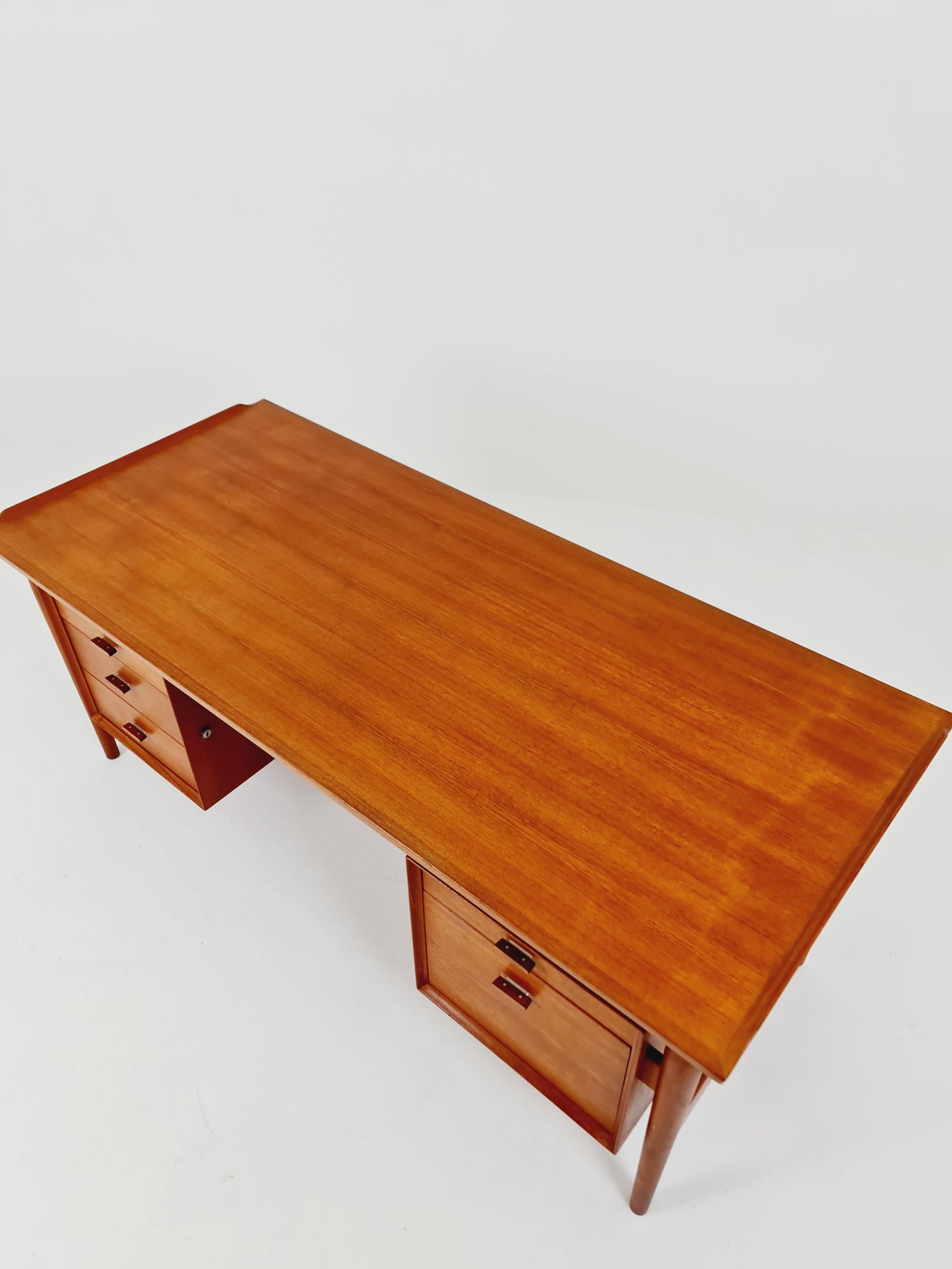 Super Rare Danish Teak Freestanding desk by Arne vodder for Sibast Denmark, 1960s