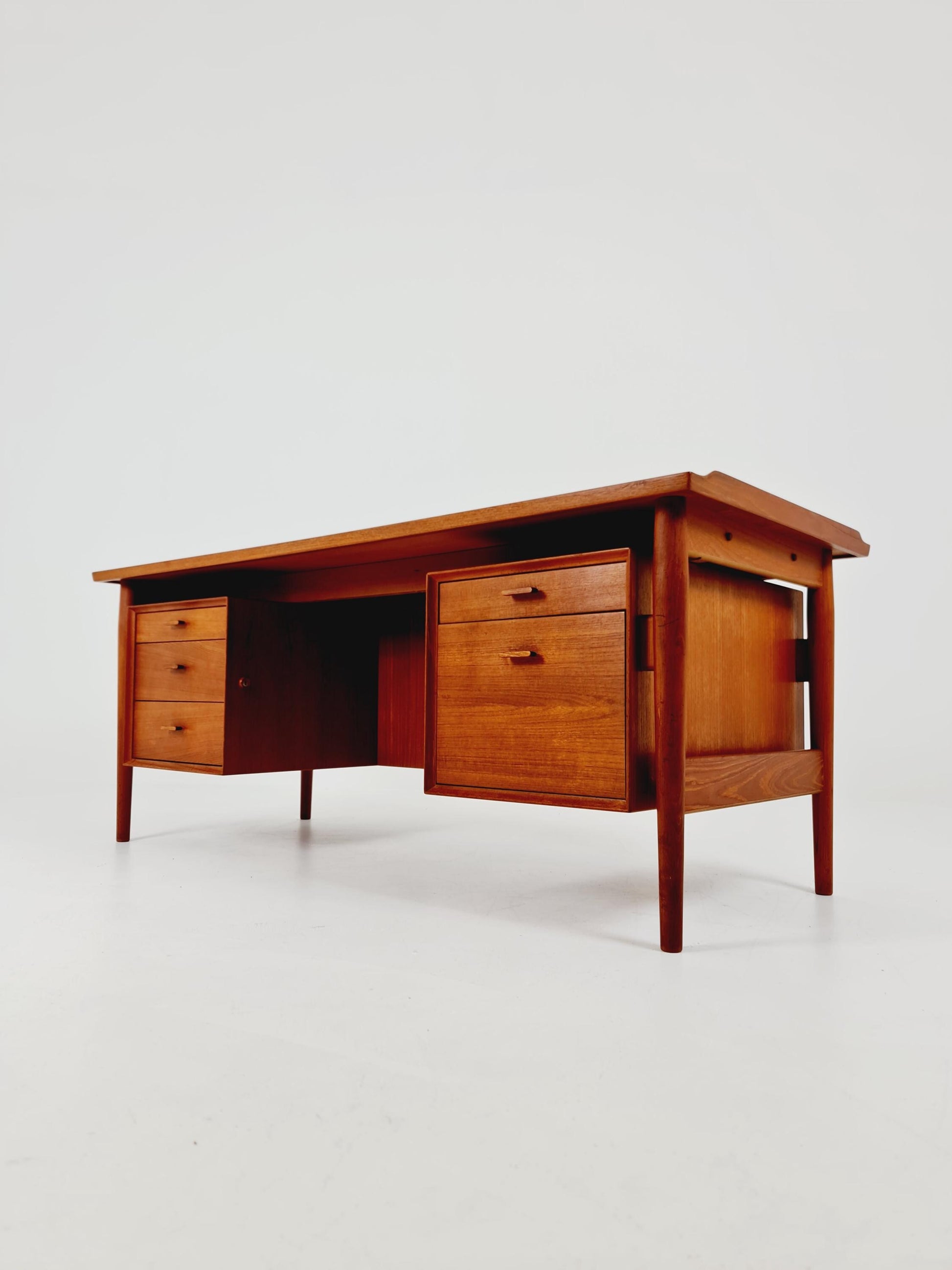 Super Rare Danish Teak Freestanding desk by Arne vodder for Sibast Denmark, 1960s