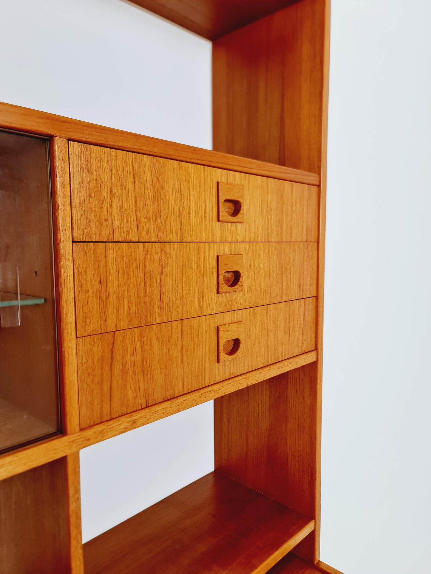 Danish freestanding vintage bookshelf system/ book case teak by Bengt Ruda, 1960s