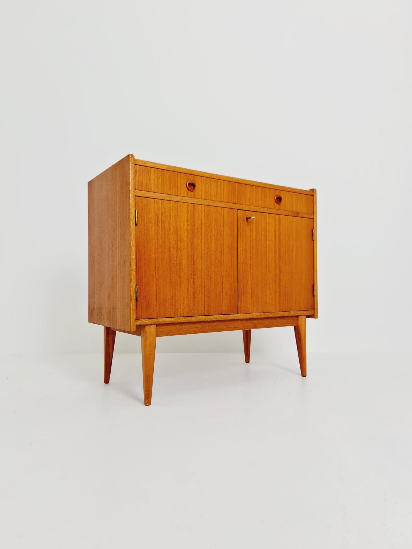 Mid Century Modern Swedish Teak sideboard by B. Fridhagen for Bodafors, 1964