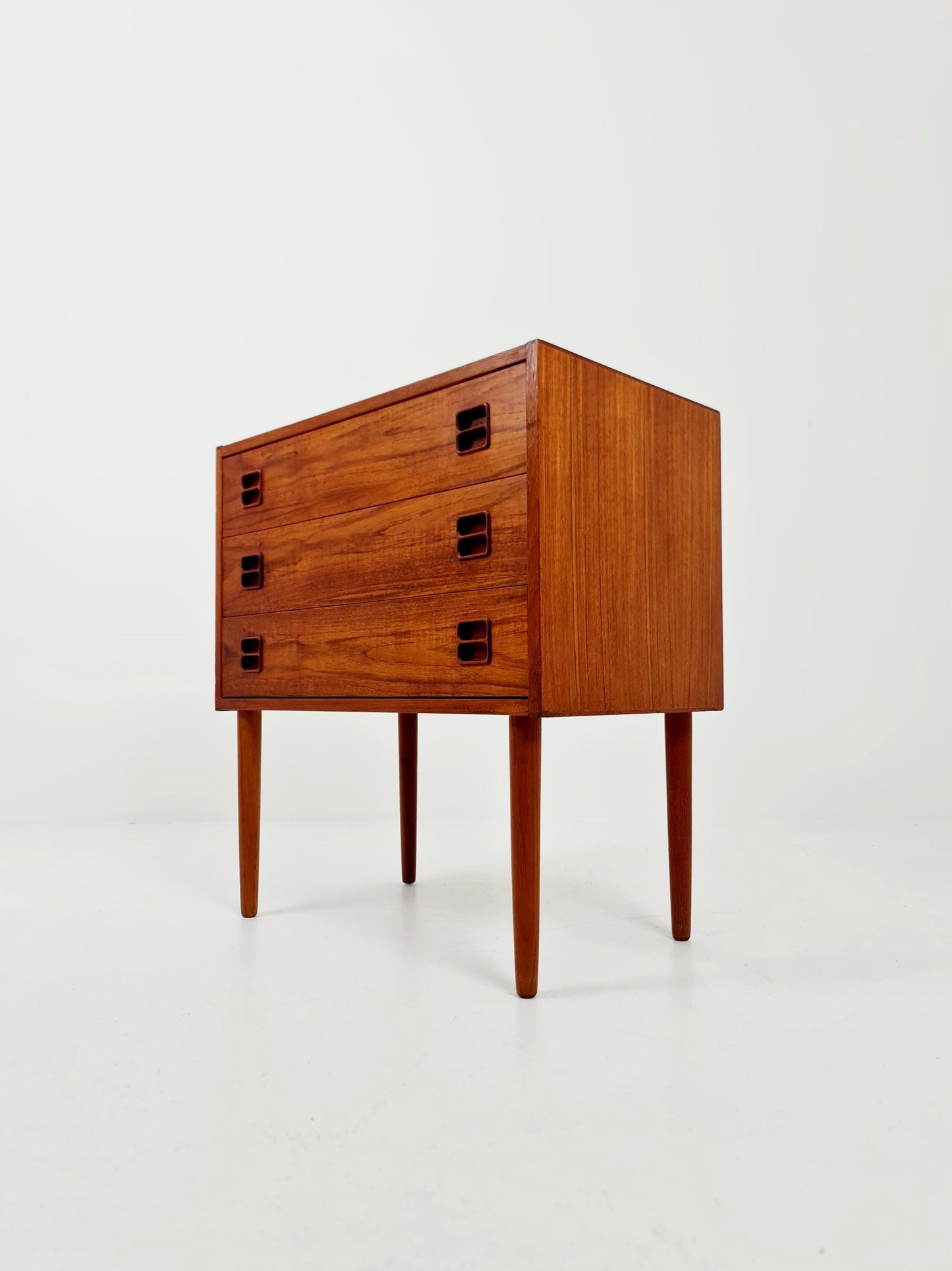 Midcentury danish drawer dresser /3 drawers 1960s