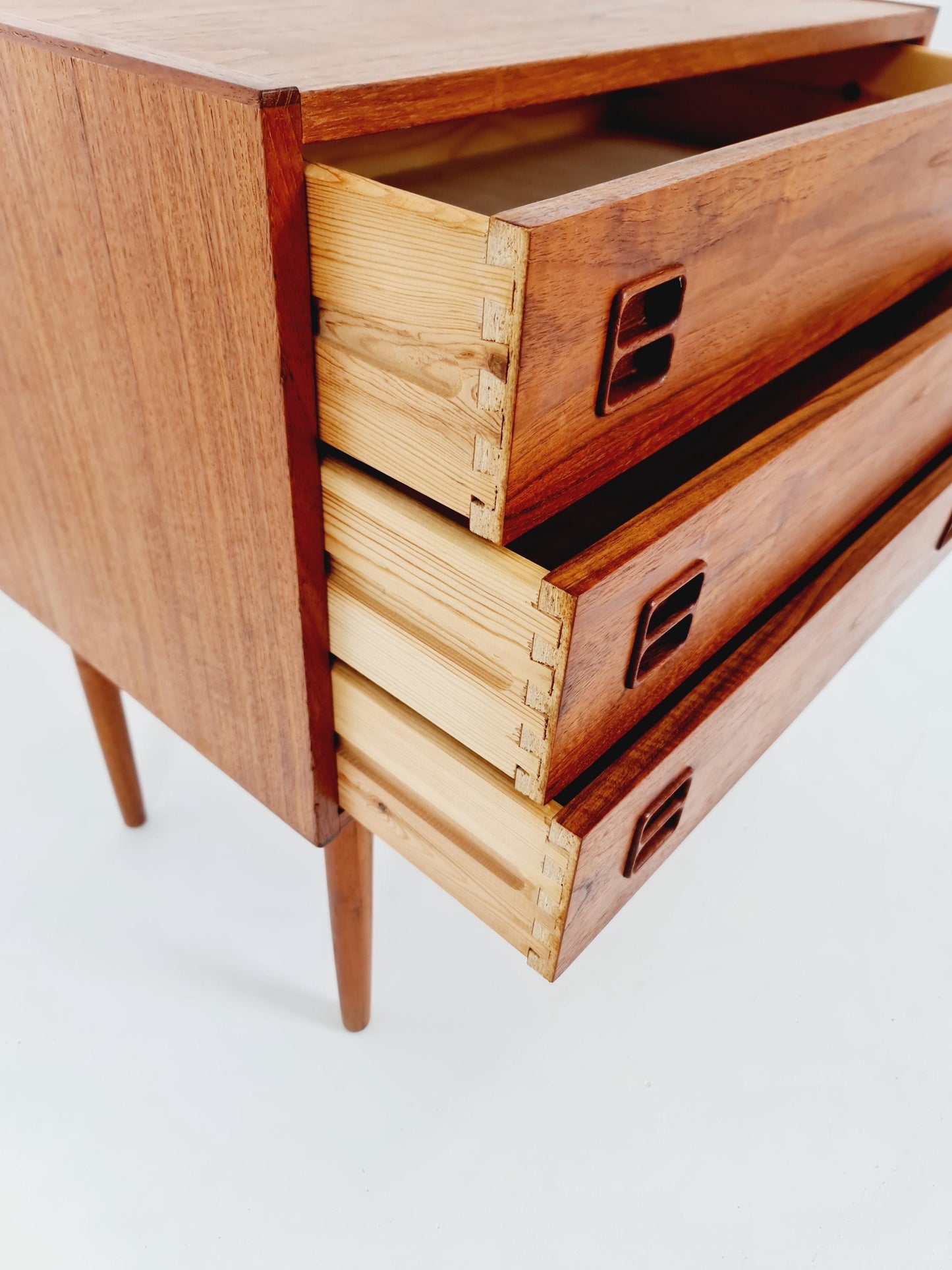 Midcentury danish drawer dresser /3 drawers 1960s