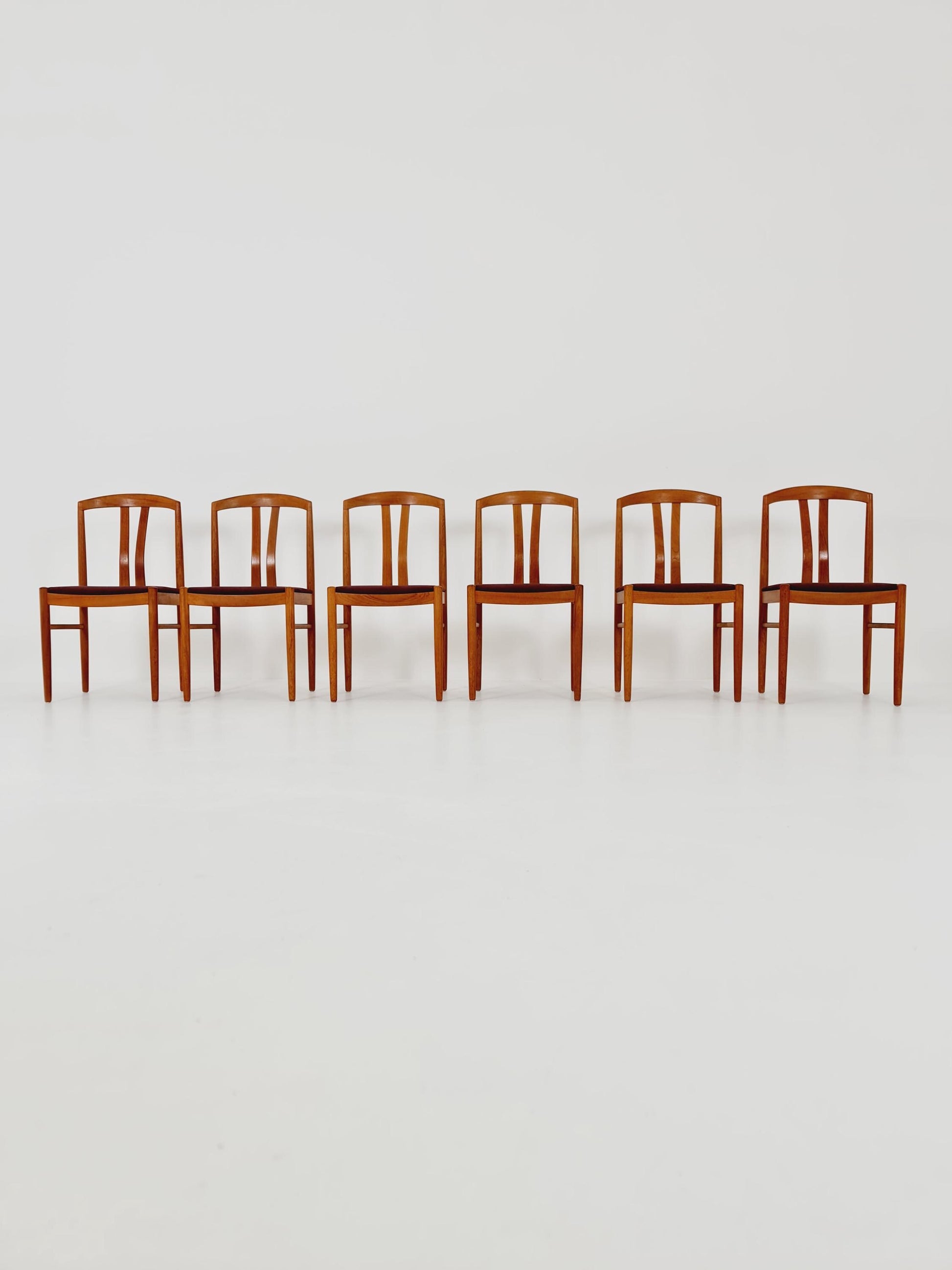 Mid Century Danish solid teak dining Chairs by henning sørensen, Set of 6 , 1960s