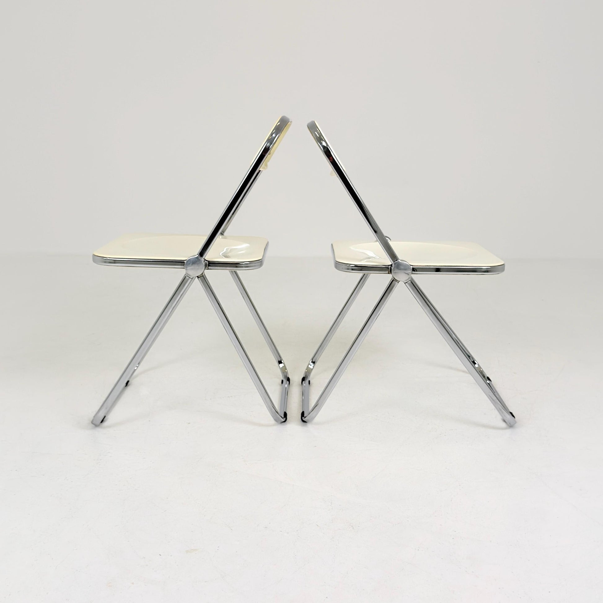 Set of 2 vintage Italian Plia Folding Chairs by Giancarlo Piretti for Castelli, 1970s