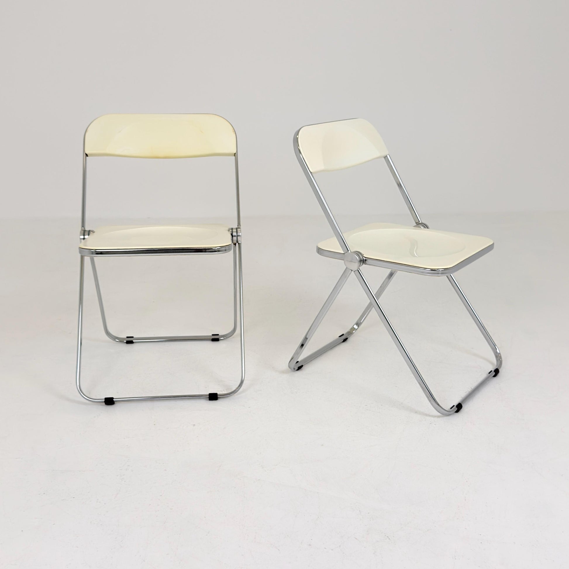 Set of 2 vintage Italian Plia Folding Chairs by Giancarlo Piretti for Castelli, 1970s