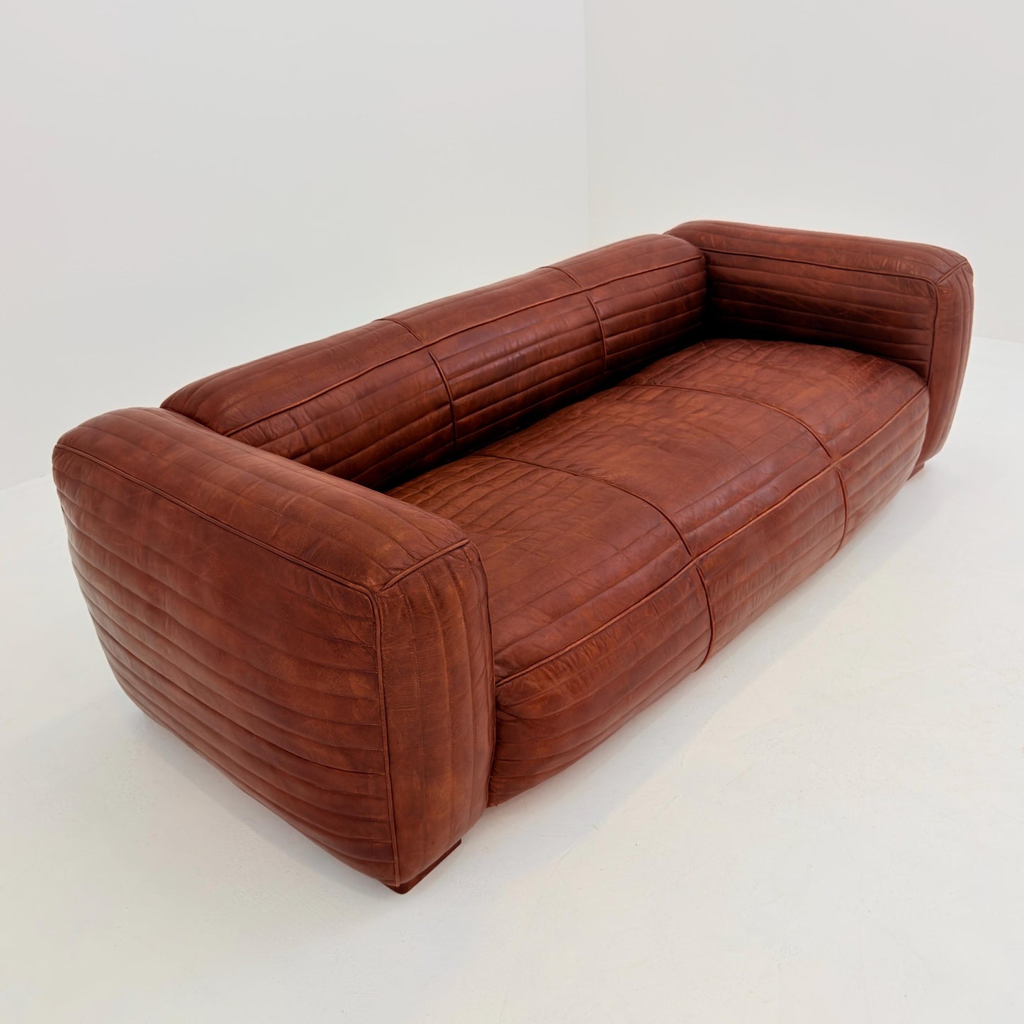 Mid century Italian Belgrave Luxury Distressed brown 3-Seater Leather Sofa – 1980s Italy
