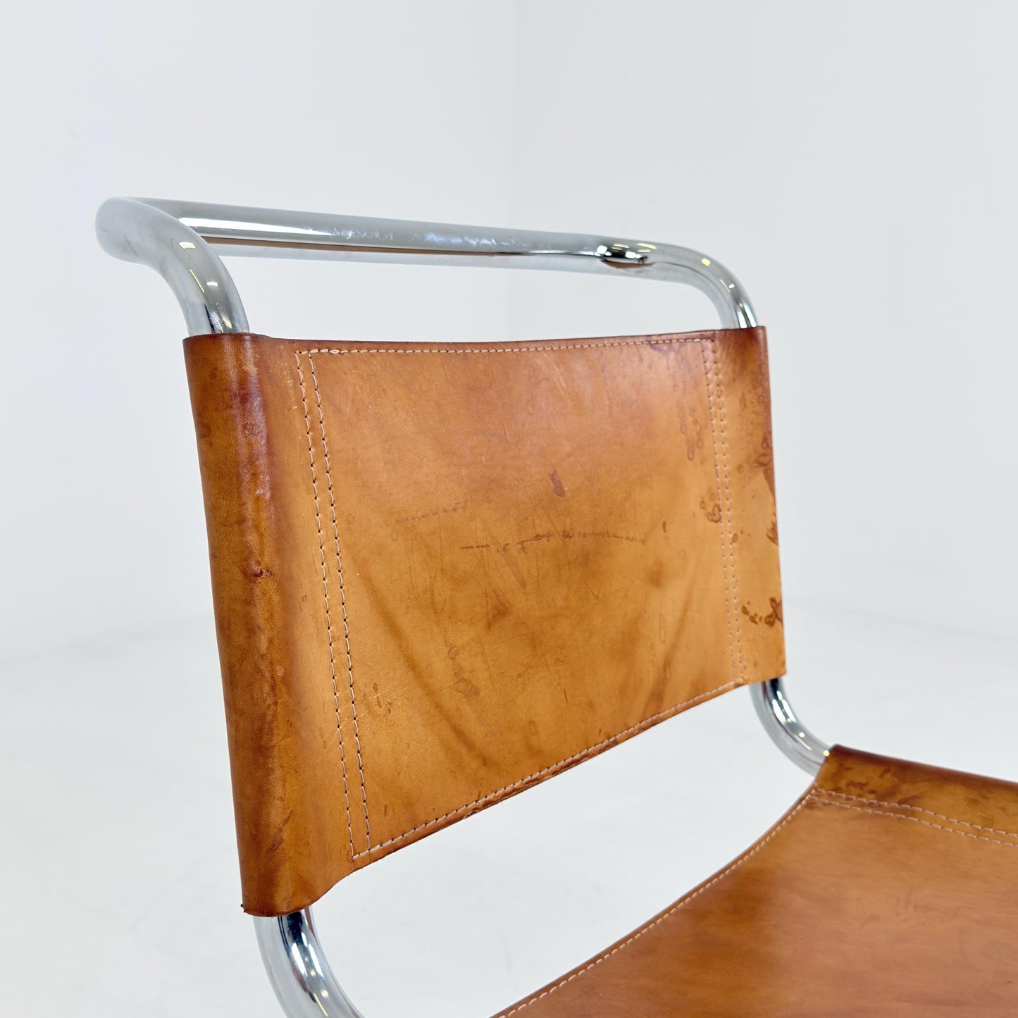 Mid century S33 cognac Cantilever Chair by Mart Stam – Italy 1980s