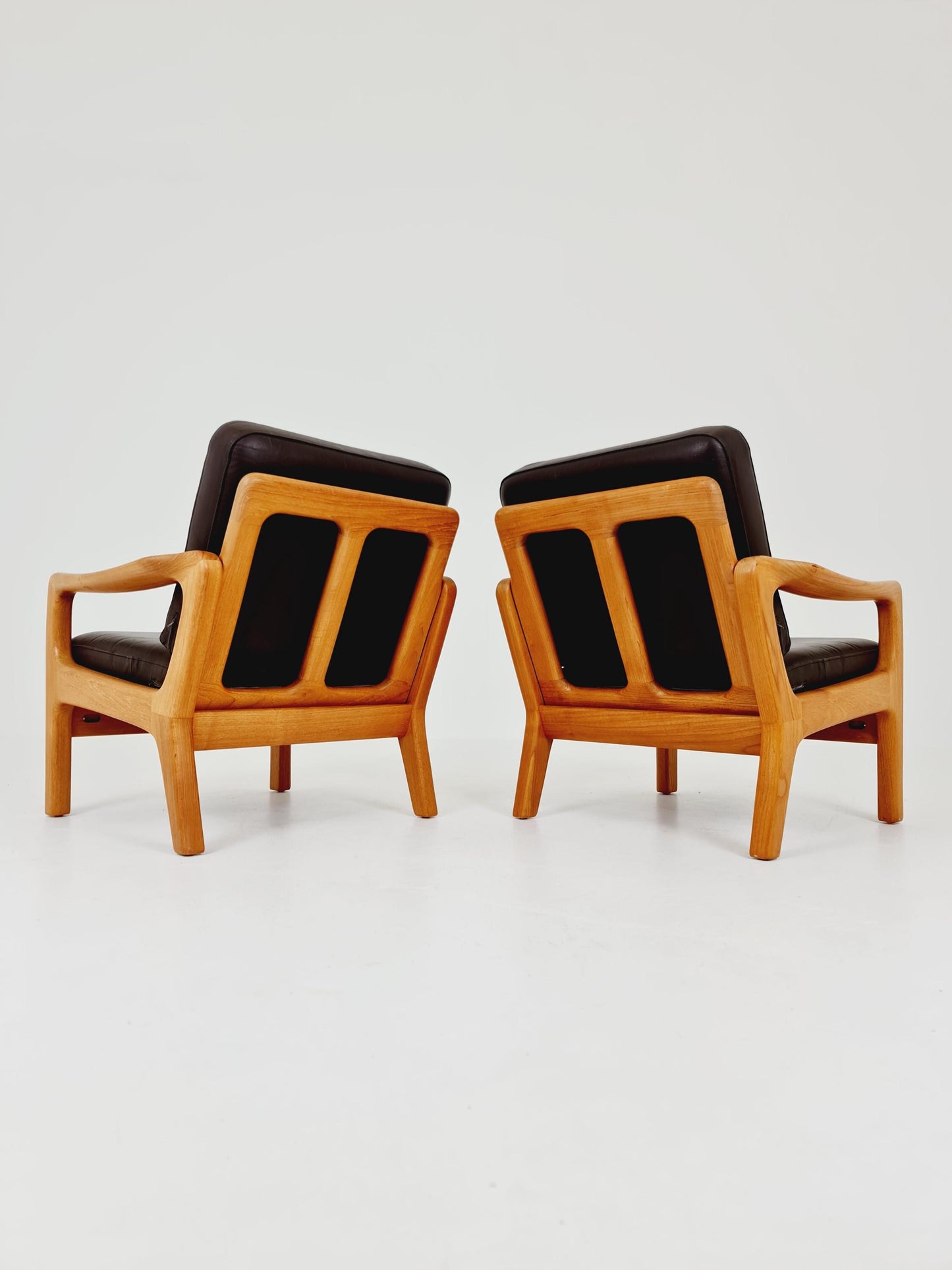 Mid century Danish easy lounge chairs by Juul Kristensen , 1970s, Set of 2