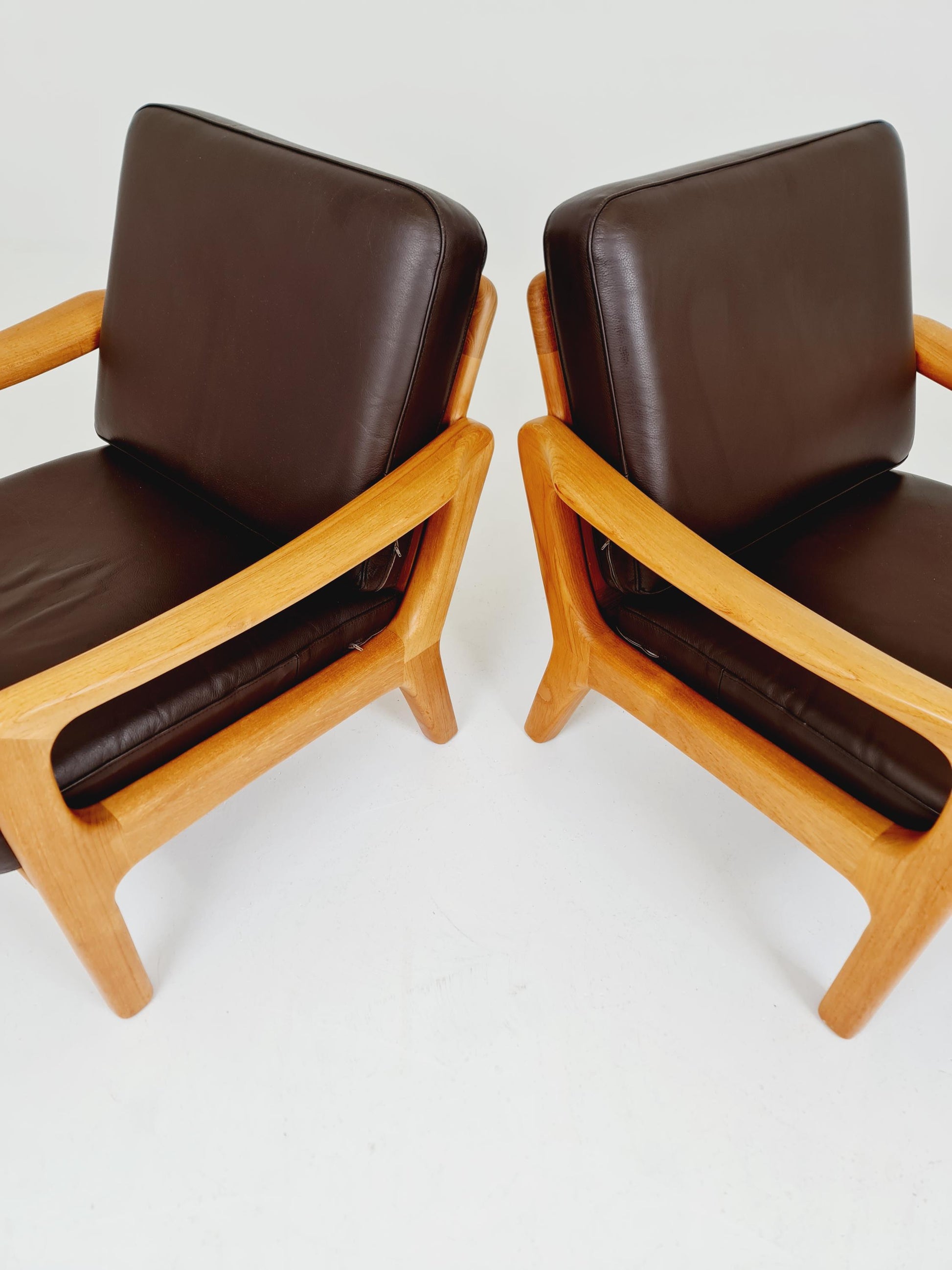 Mid century Danish easy lounge chairs by Juul Kristensen , 1970s, Set of 2