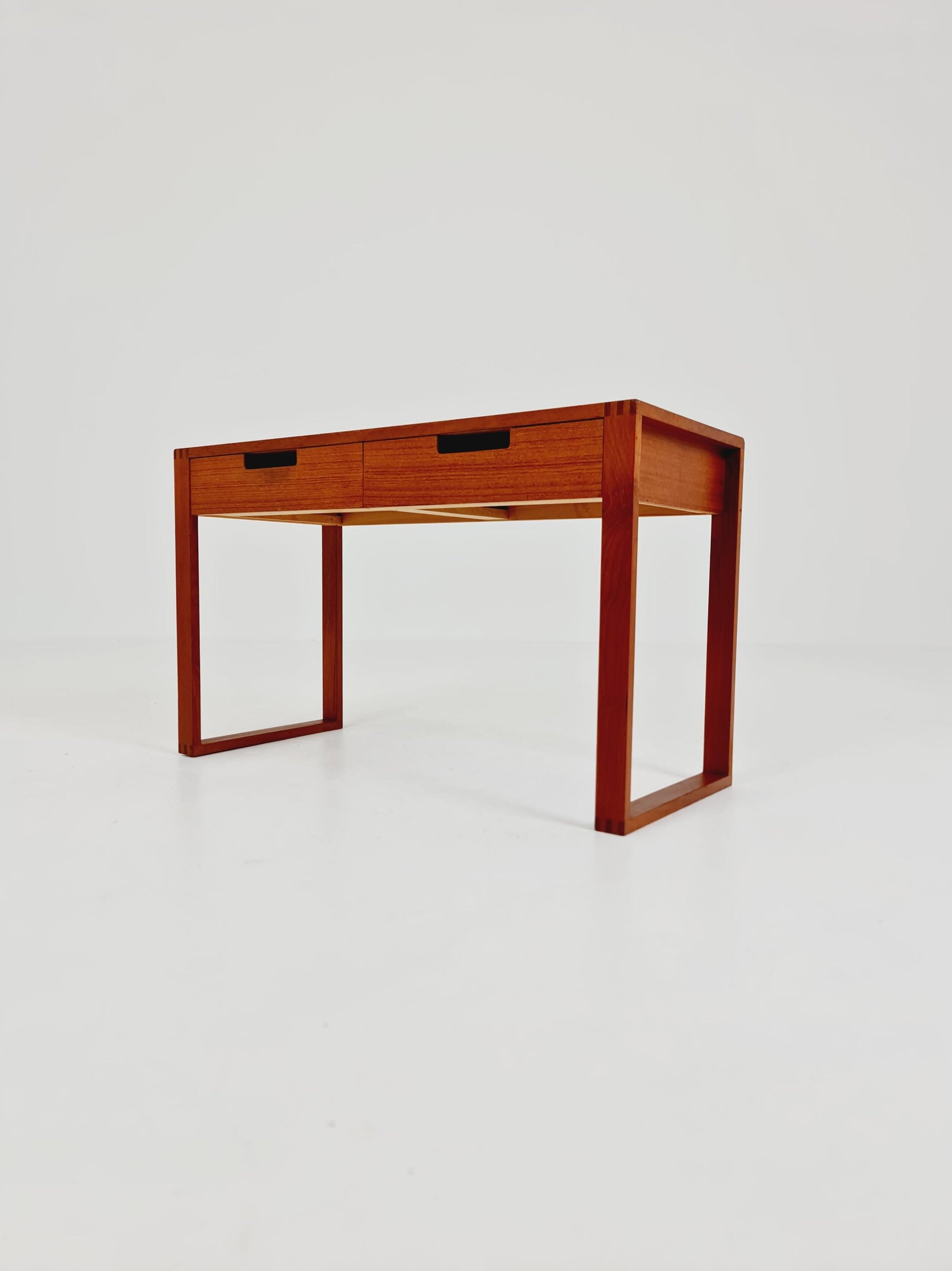 Midcentury Scandinavian Teak vintage Side table/ hallway/ Night stand, 1960s
