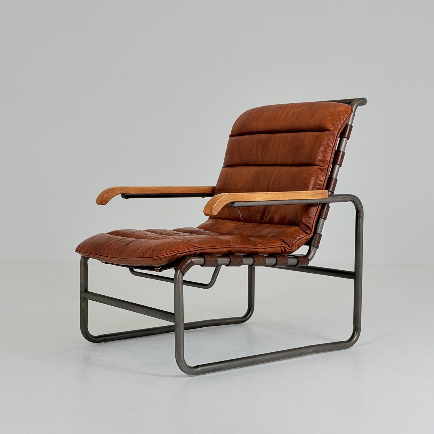 Mid-Century tubular Bauhaus Lounge Chair Cognac leather Germany
