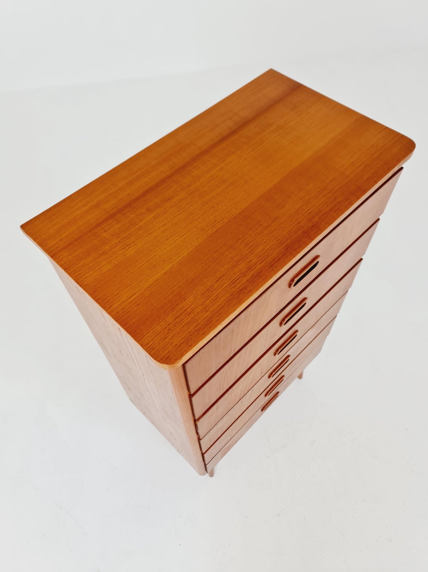 Midcentury danish design chest of drawers / drawer dresser /6 drawers cabinet, 1960s