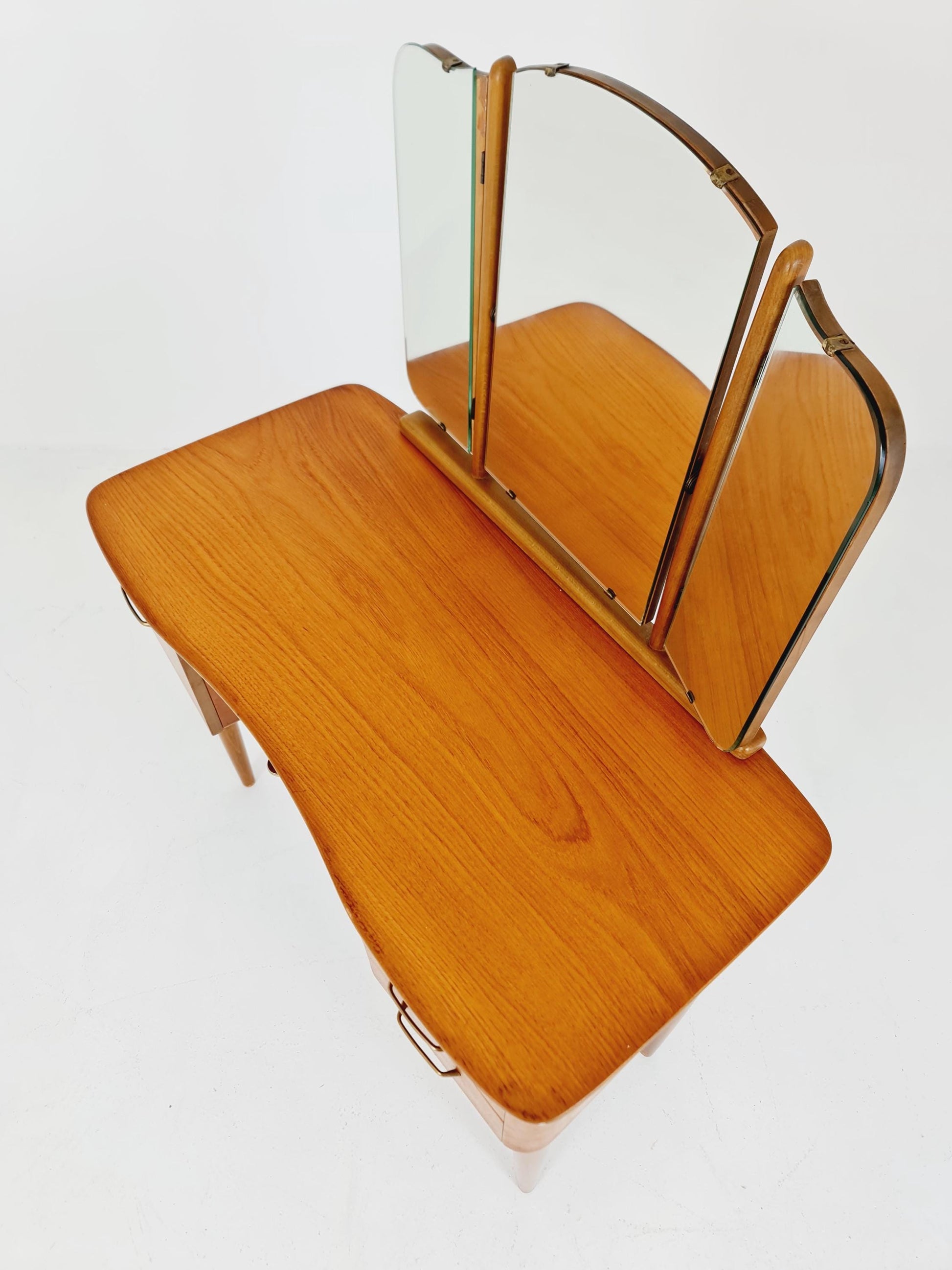 Mid Century Modern teak vanity table/ make up table with stool by Fröseke for AB nybrofabriken, 1960s