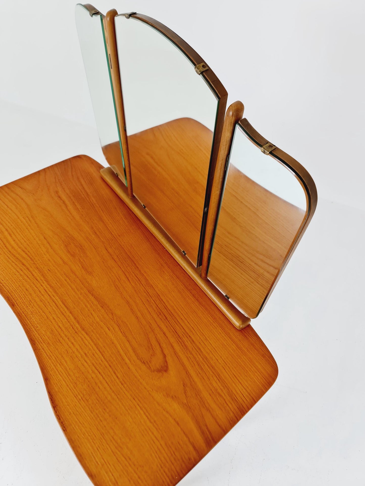 Mid Century Modern teak vanity table/ make up table with stool by Fröseke for AB nybrofabriken, 1960s