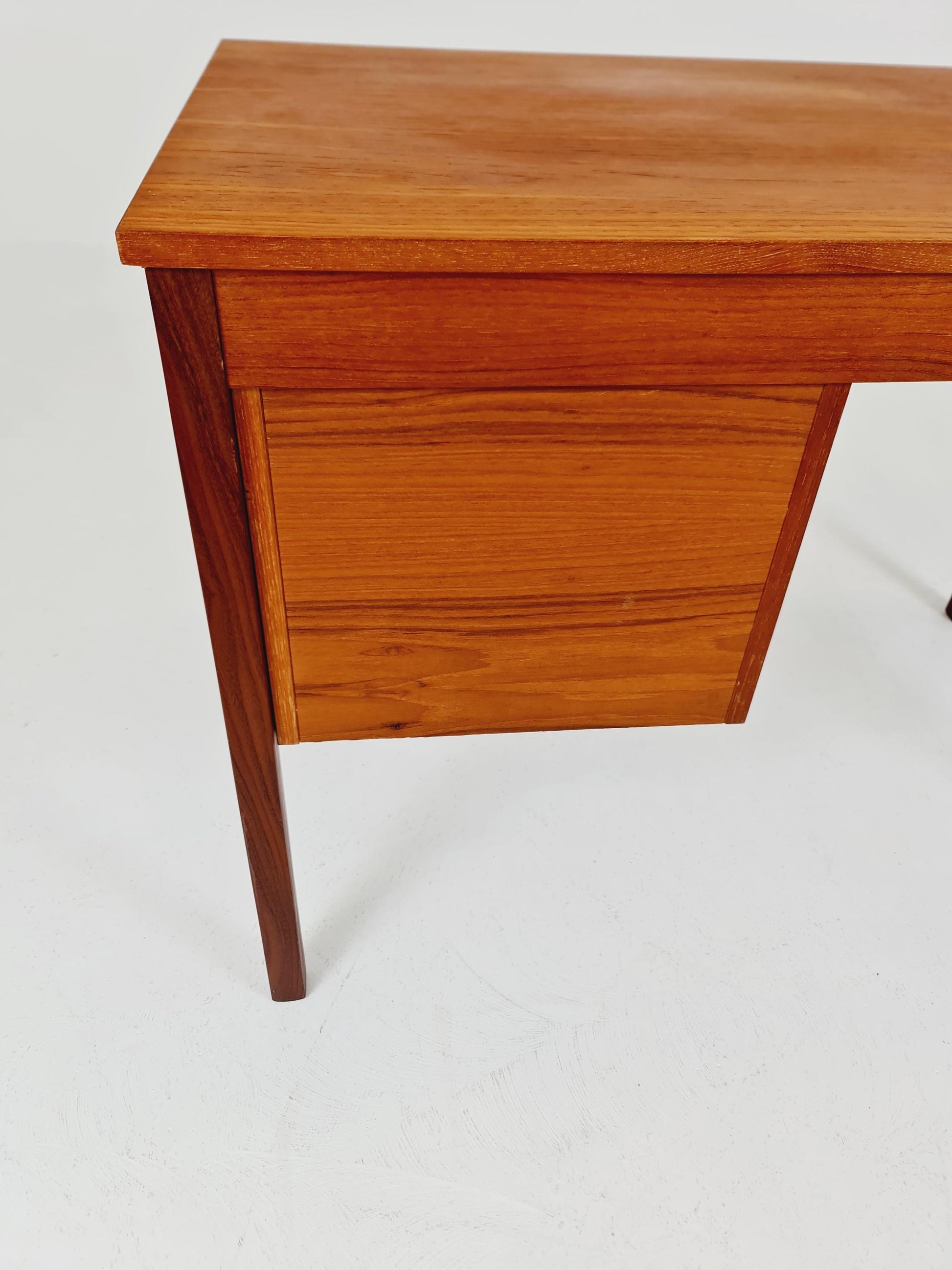 Midcentury Danish Teak Desk by Domino mobler, 1960s
