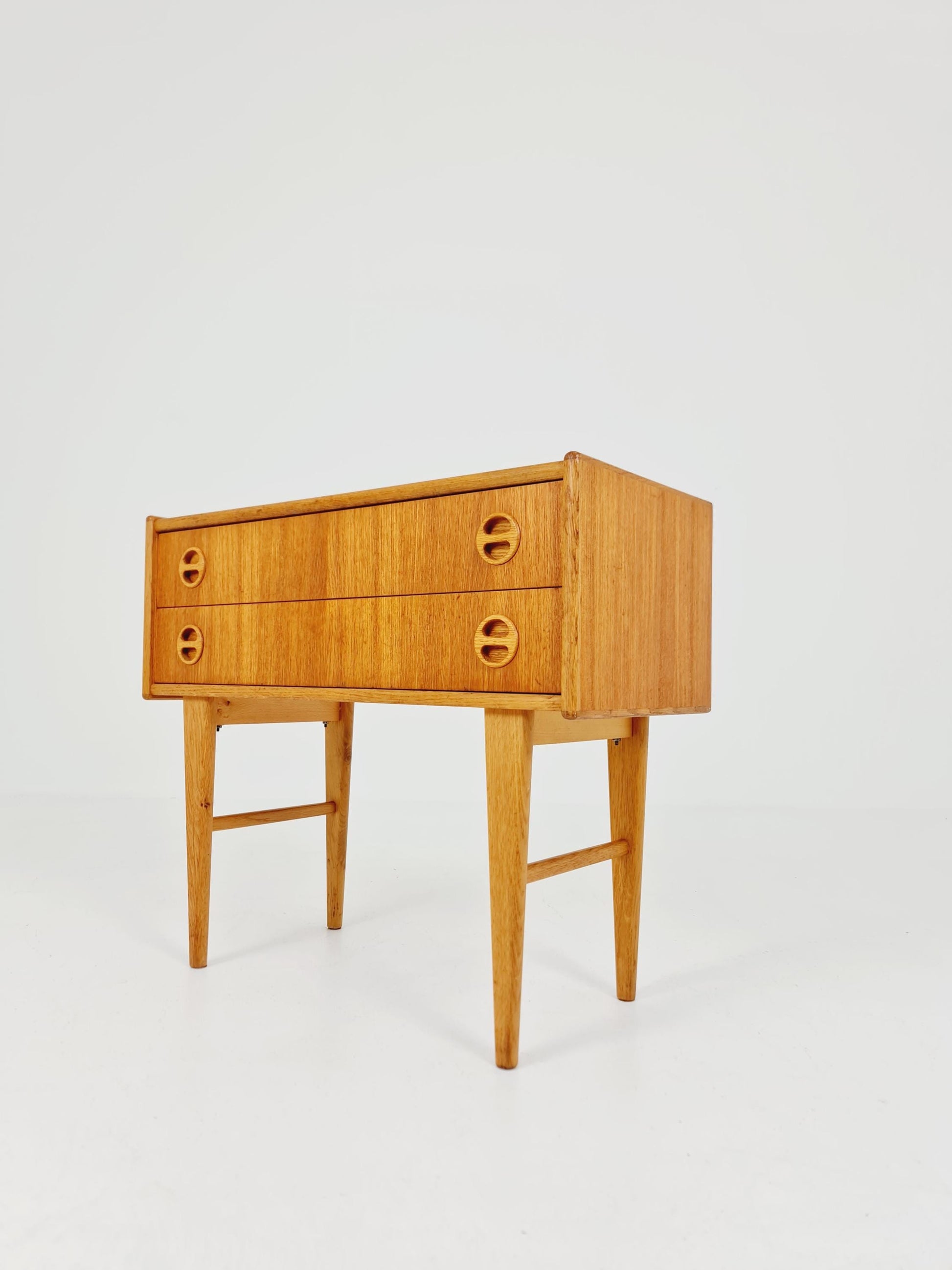 Midcentury Carlström & Co Teak Vintage Side table/ Bedside table/ Night stand straight from the sixties