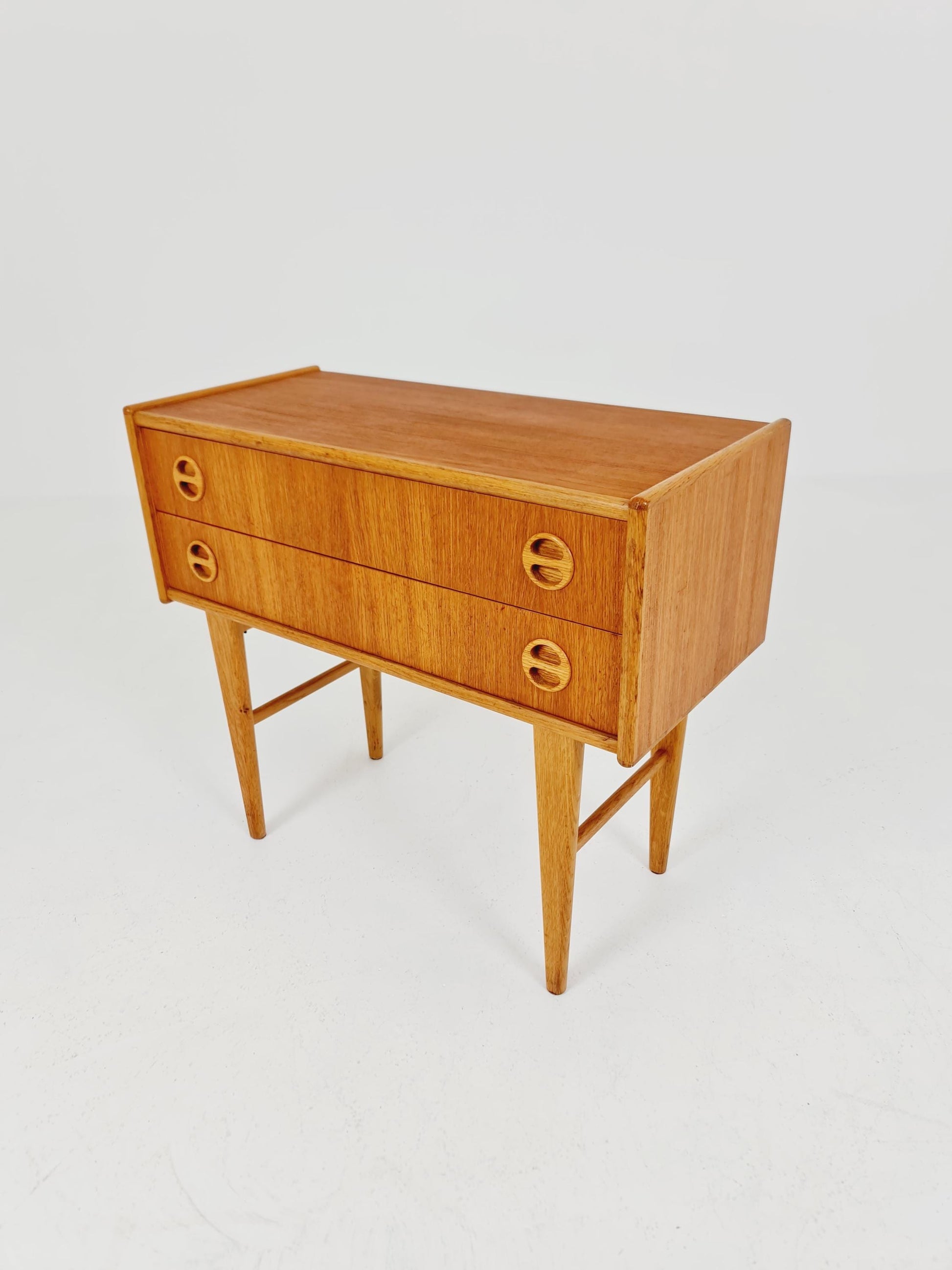 Midcentury Carlström & Co Teak Vintage Side table/ Bedside table/ Night stand straight from the sixties
