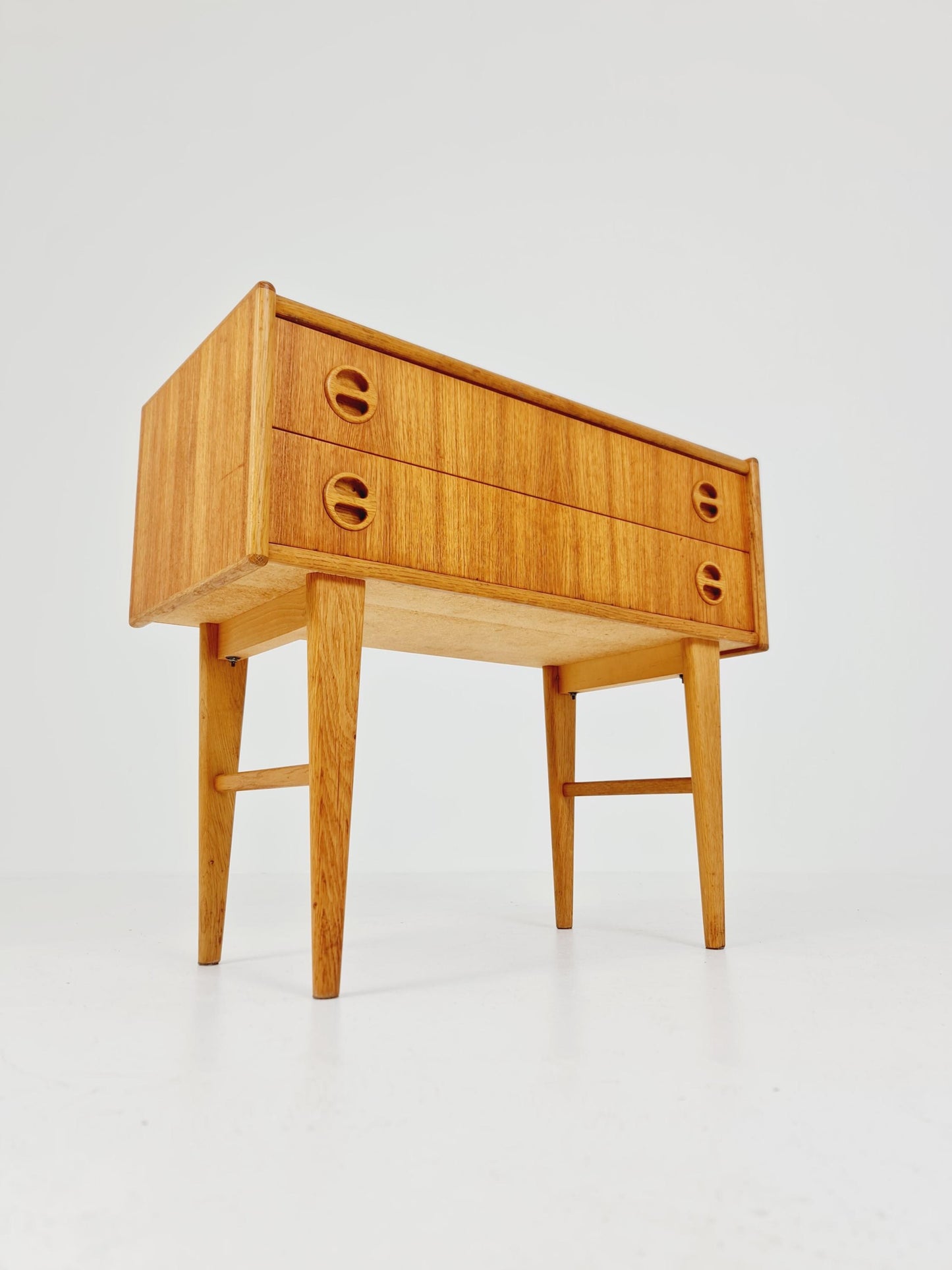 Midcentury Carlström & Co Teak Vintage Side table/ Bedside table/ Night stand straight from the sixties
