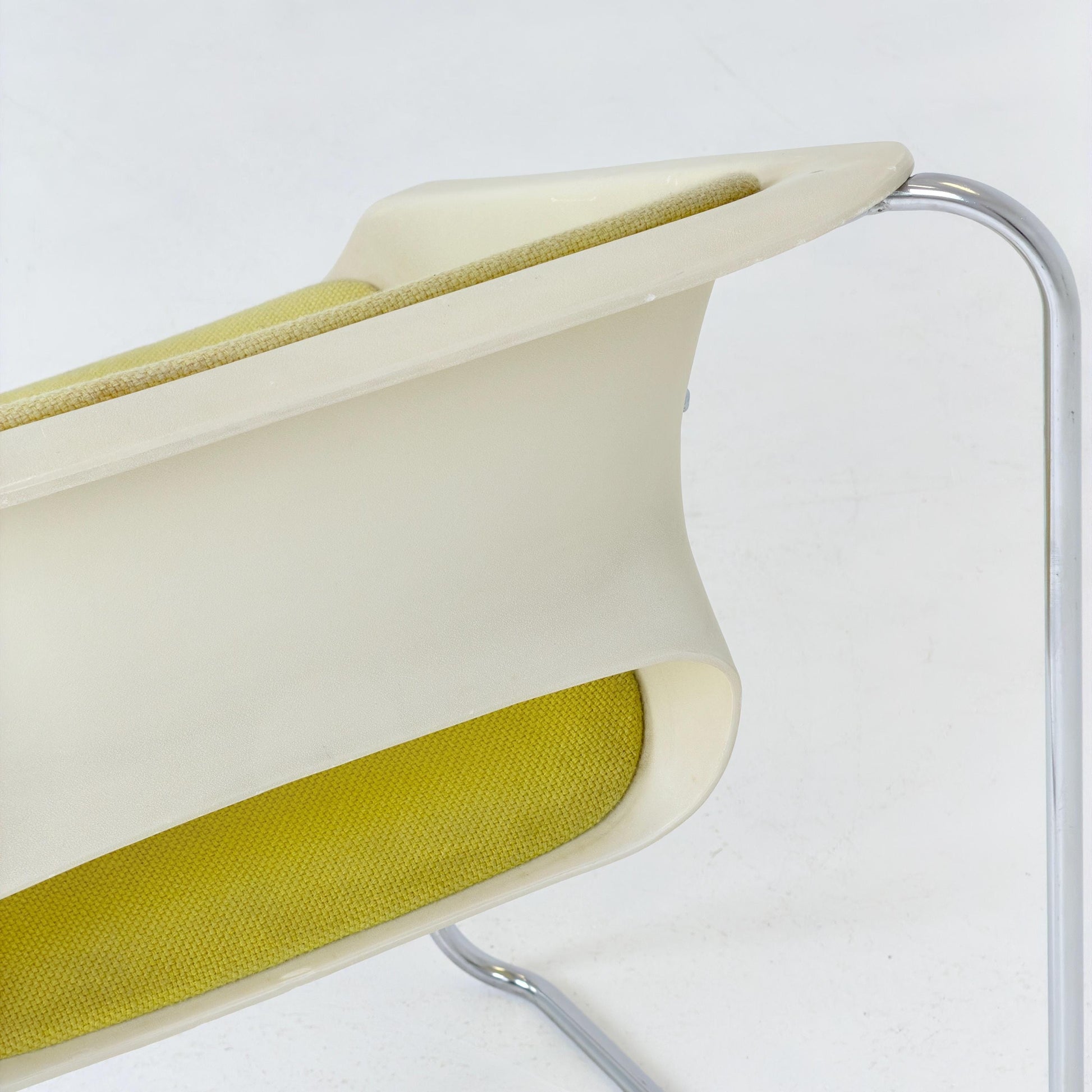 Mid-Century Space Age Lotus Chair by Paul Boulva | Artopex Canada | Montreal Olympics Canada 1970s