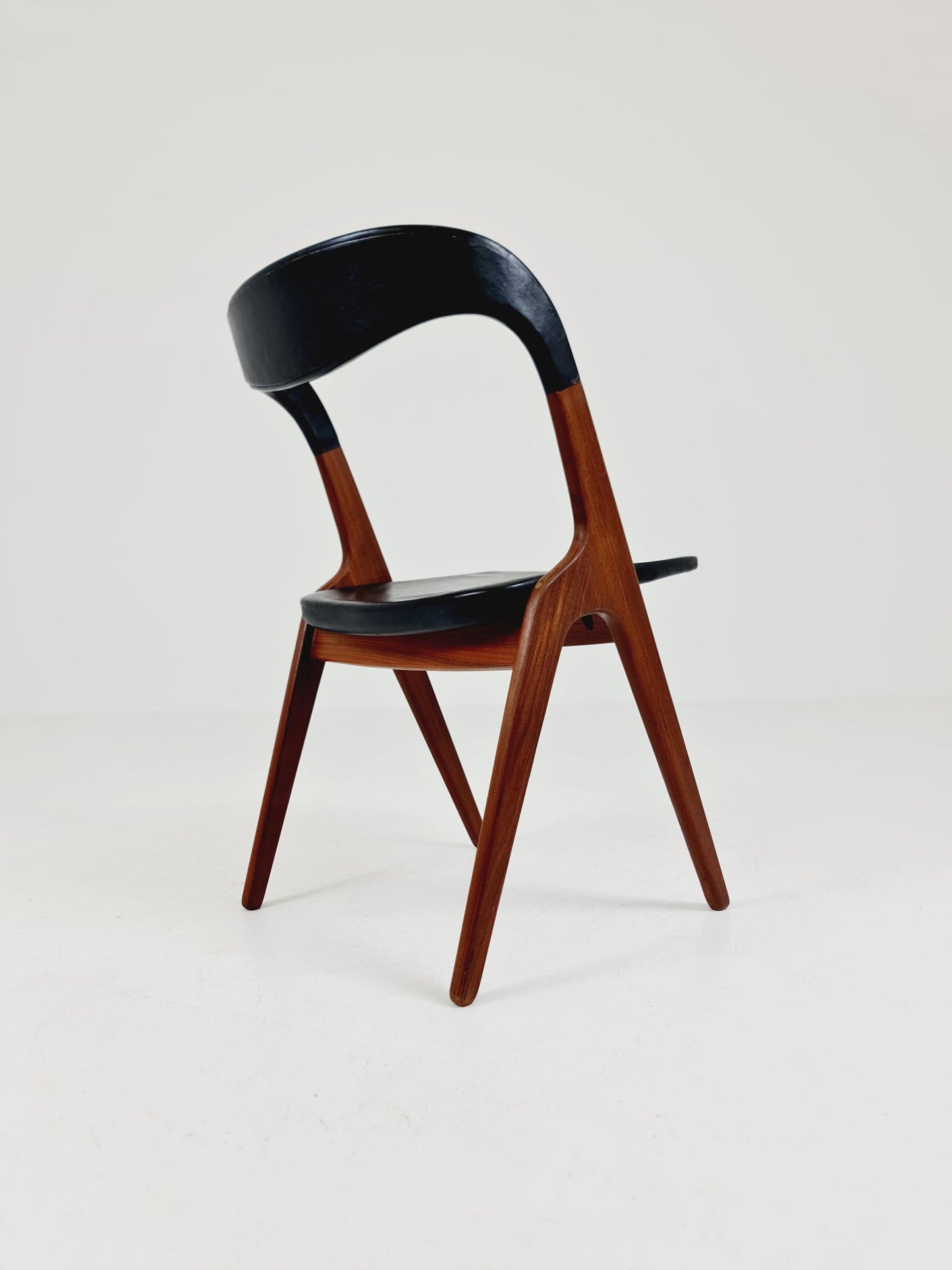 Vintage Danish teak "sonja"chair by johannes Andersen for Vamo ,Sönderborg Denmark , 1960s,