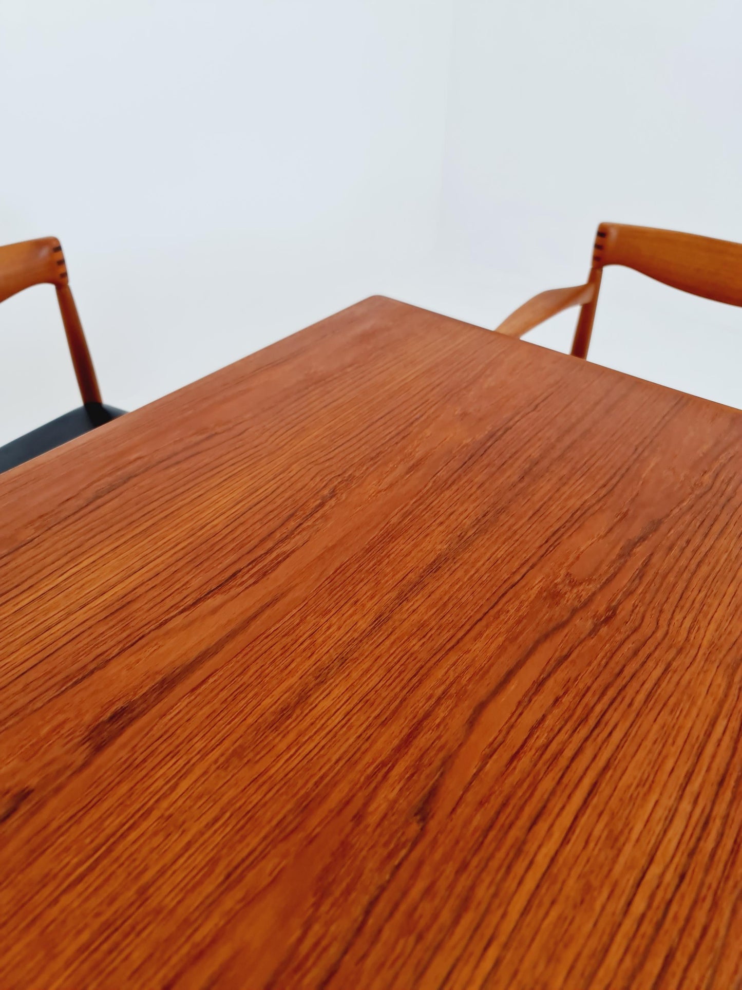 Vintage Danish Teak Dining table by Johannes Andersen for Uldum, 1960s