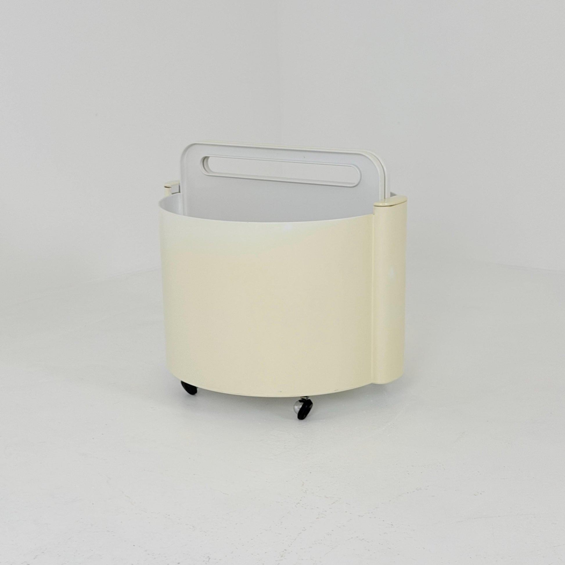 Mid century Livia Castelli Mobile Bar & Serving Trolley | FAIN Italy | Off-White ABS Plastic Italy 1970s