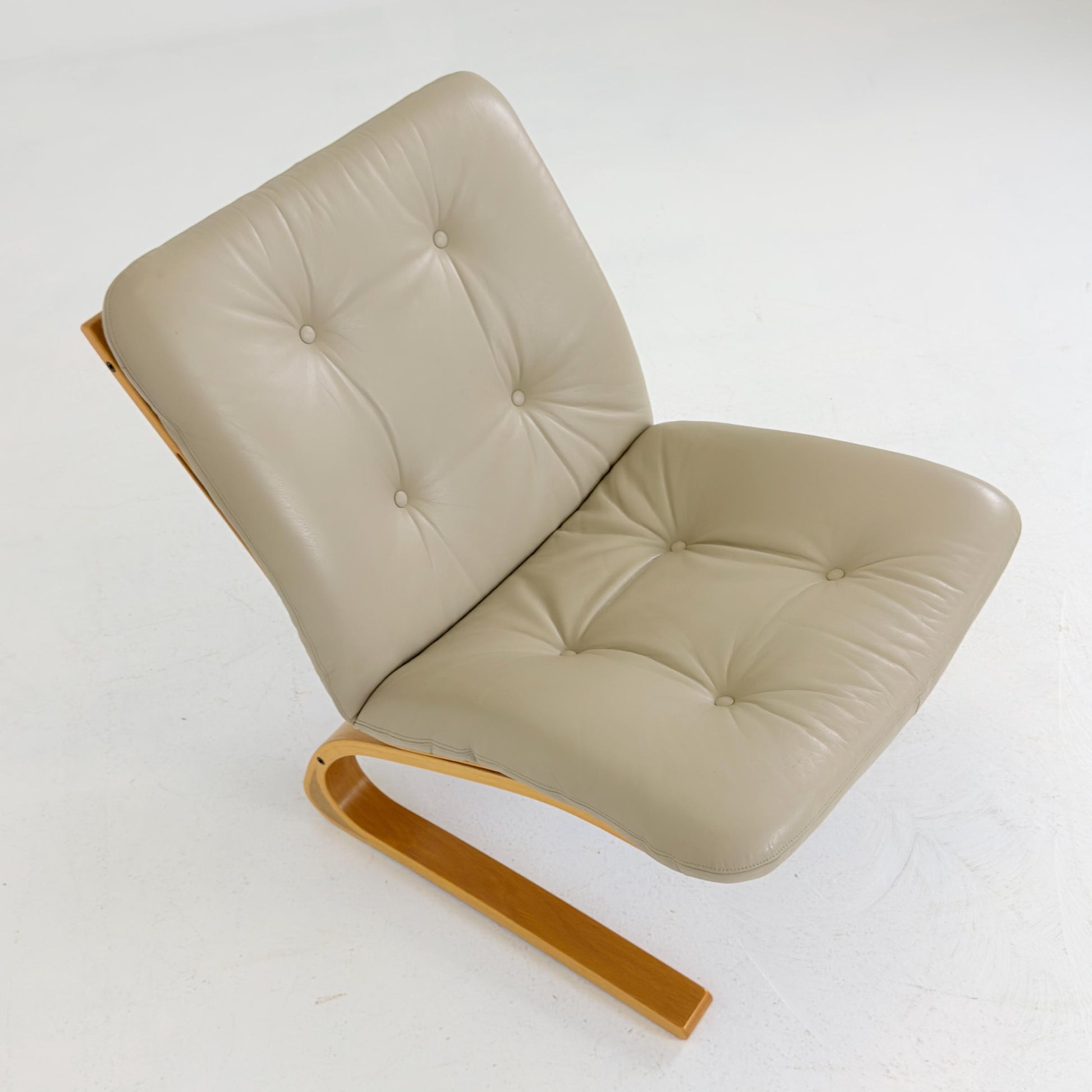 Set of 2 Mid century Norwegian Kengu leather lounge chairs by Elsa & Nordahl Solheim for Rybo Rykken - 1970s Norway