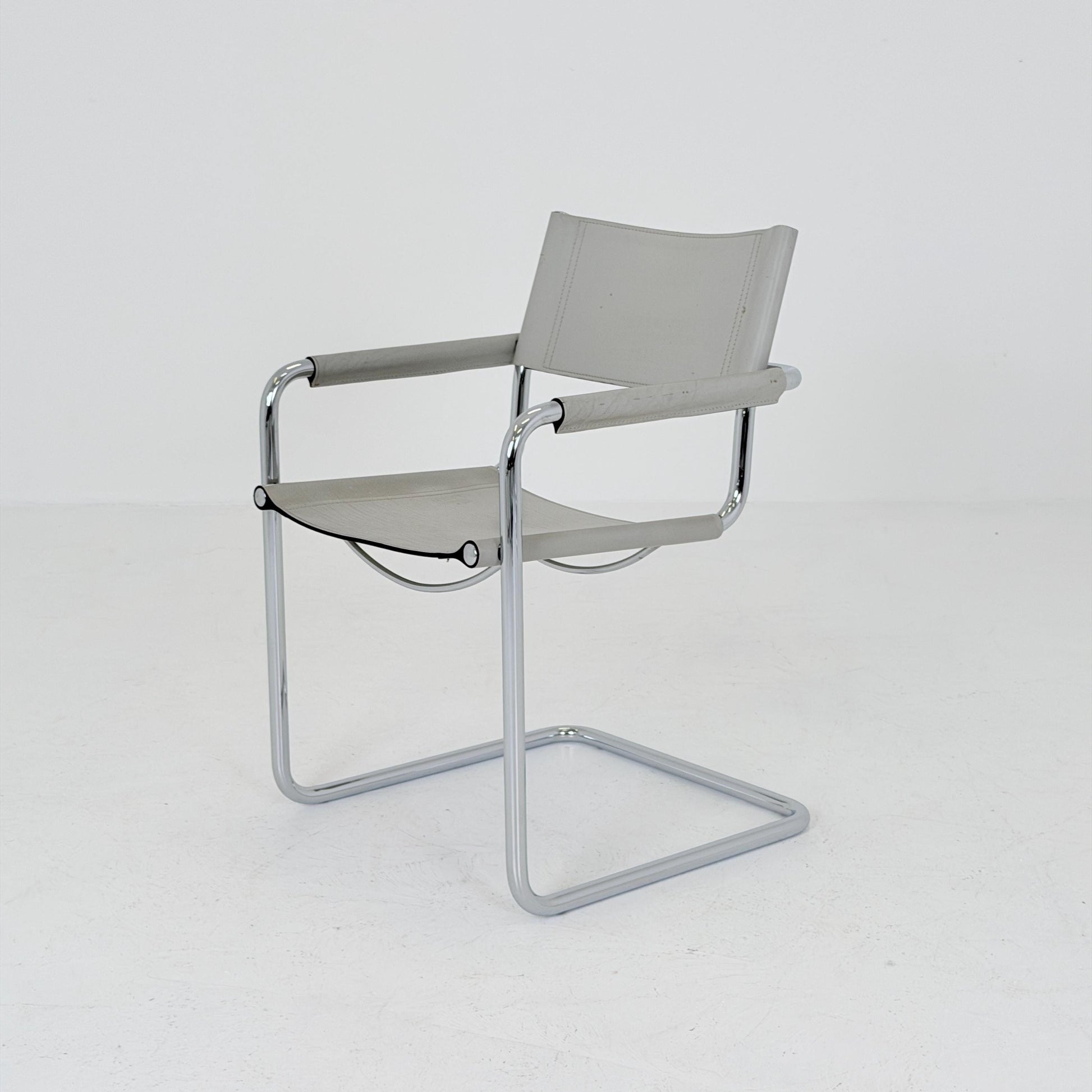 1 of 3 Mid century Bauhaus Matteo Grassi MG5 Cantilever Armchairs by Mart Stam, Italy, 1980s – Model B34