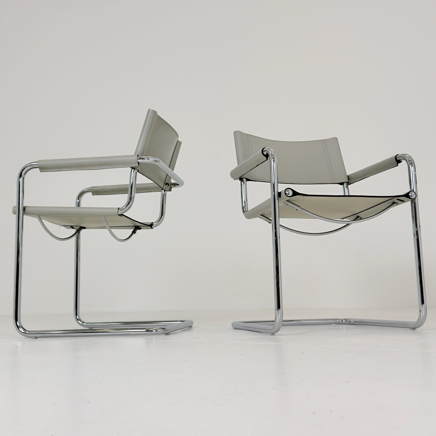 1 of 3 Mid century Bauhaus Matteo Grassi MG5 Cantilever Armchairs by Mart Stam, Italy, 1980s – Model B34