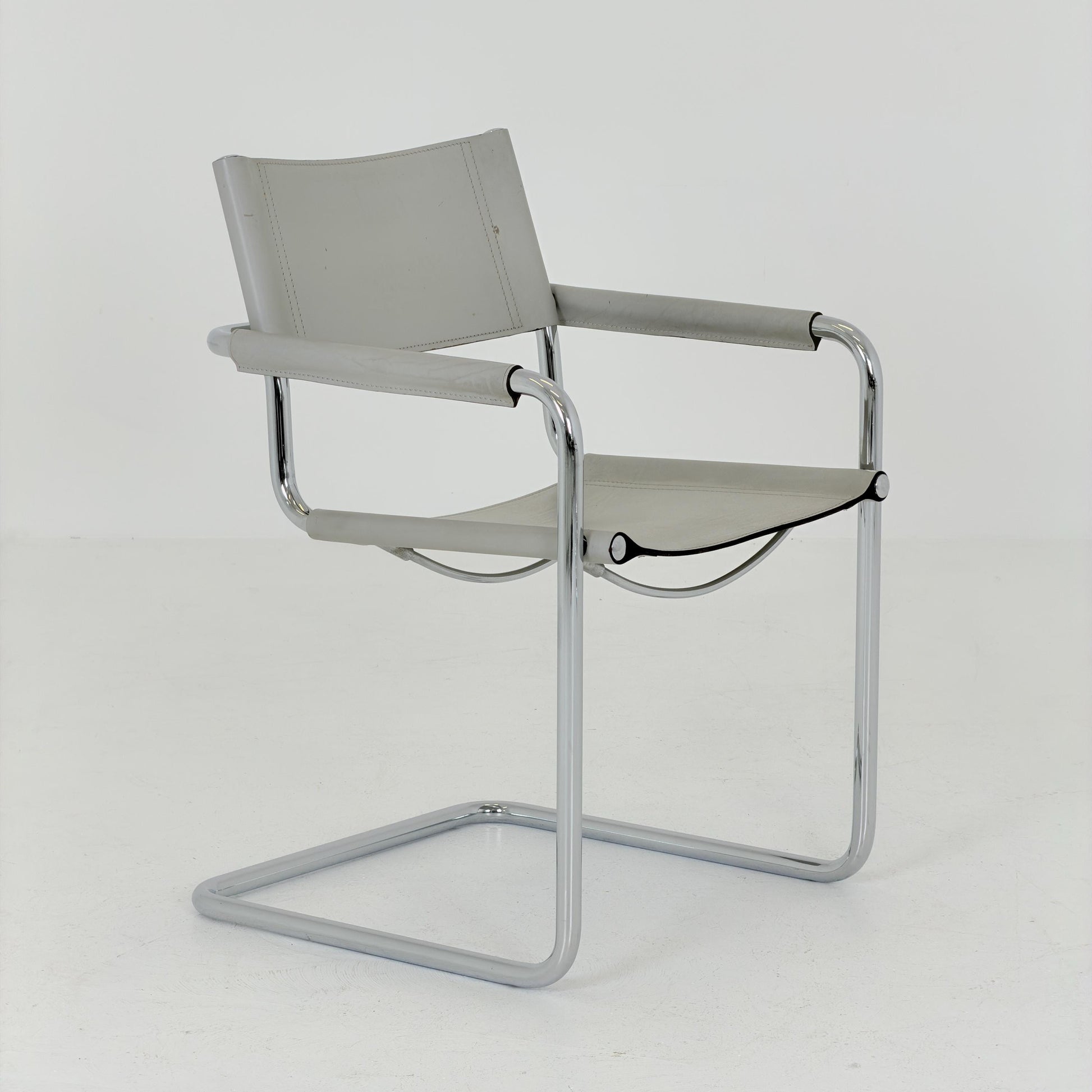 1 of 3 Mid century Bauhaus Matteo Grassi MG5 Cantilever Armchairs by Mart Stam, Italy, 1980s – Model B34