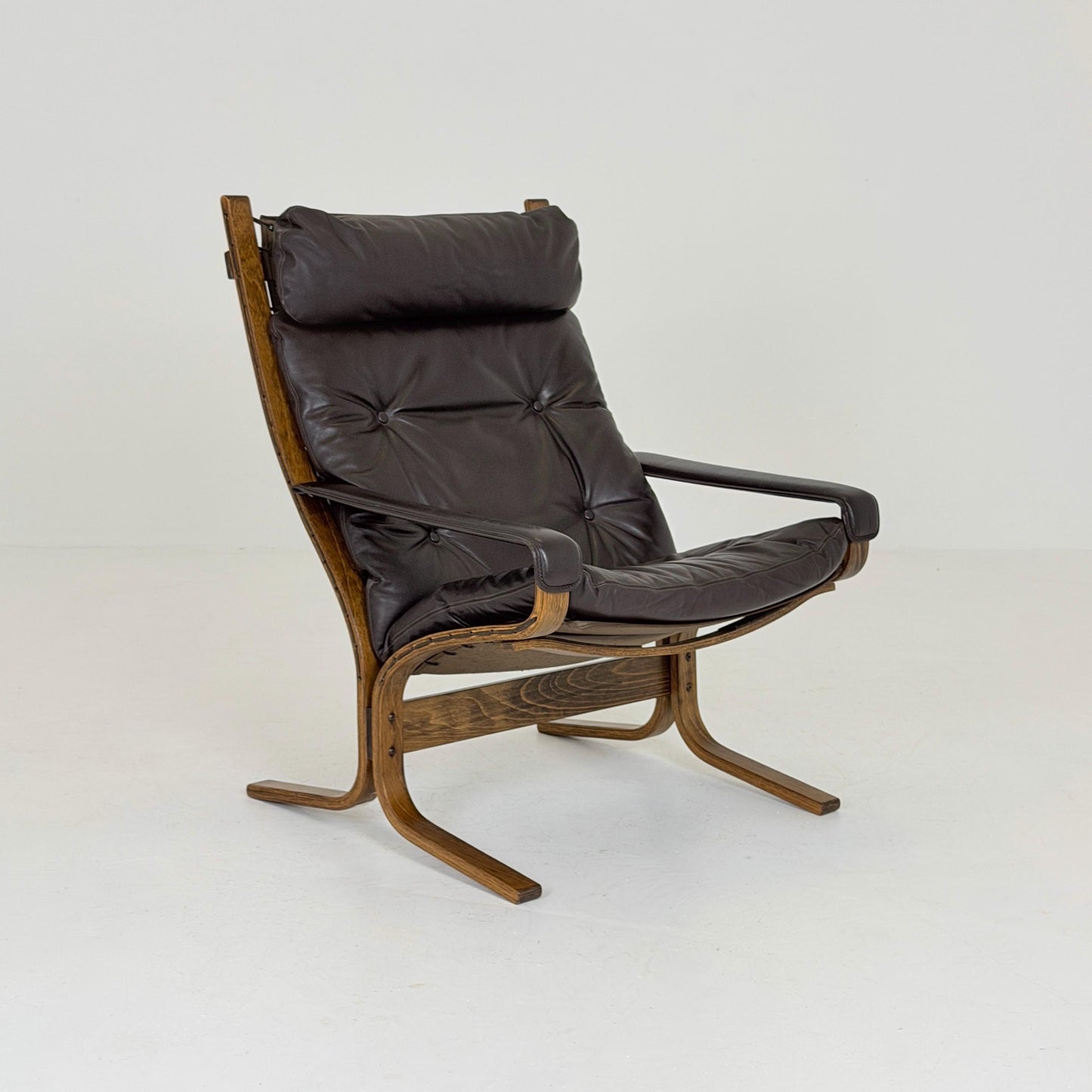 Mid century Ingmar Relling Danish Modern Siesta brown leather Chair with High Back and Armrests from Westnofa Norway 1960s