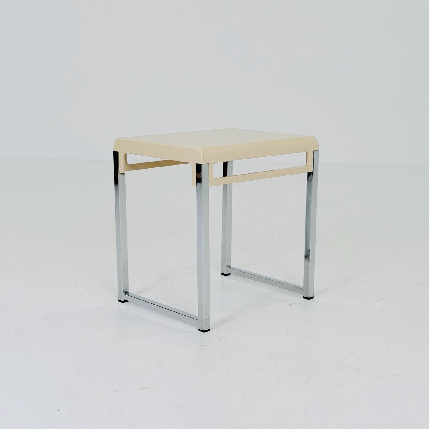 Mid century Blue Space Age side table by Marc Berthier for Prisunic, 1970s