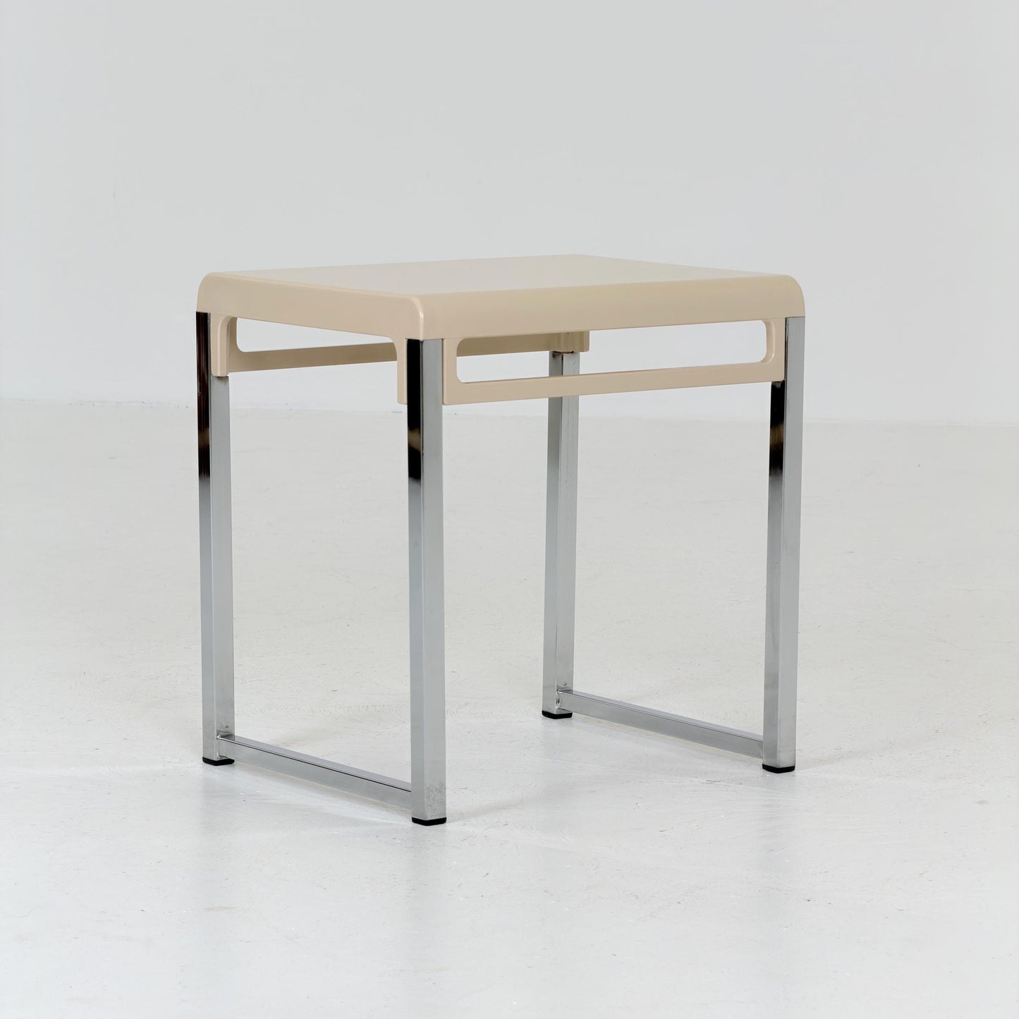 Mid century Blue Space Age side table by Marc Berthier for Prisunic, 1970s