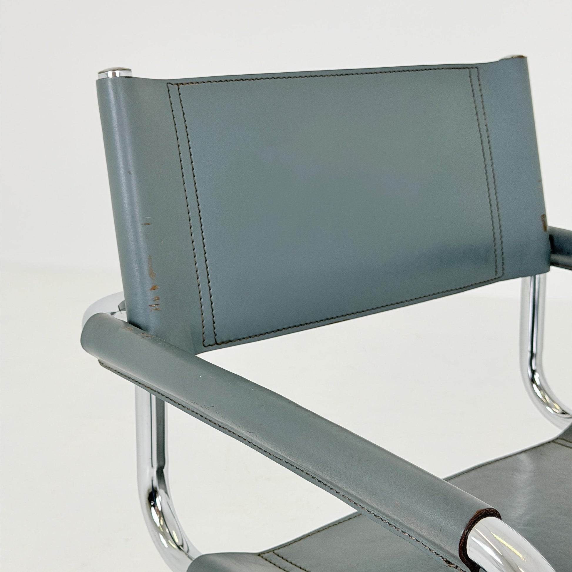 Mid century Bauhaus Mart Stam B34 Cantilever Chair | Anthracite Leather & Chrome | Jox Interni Italy | 1980s