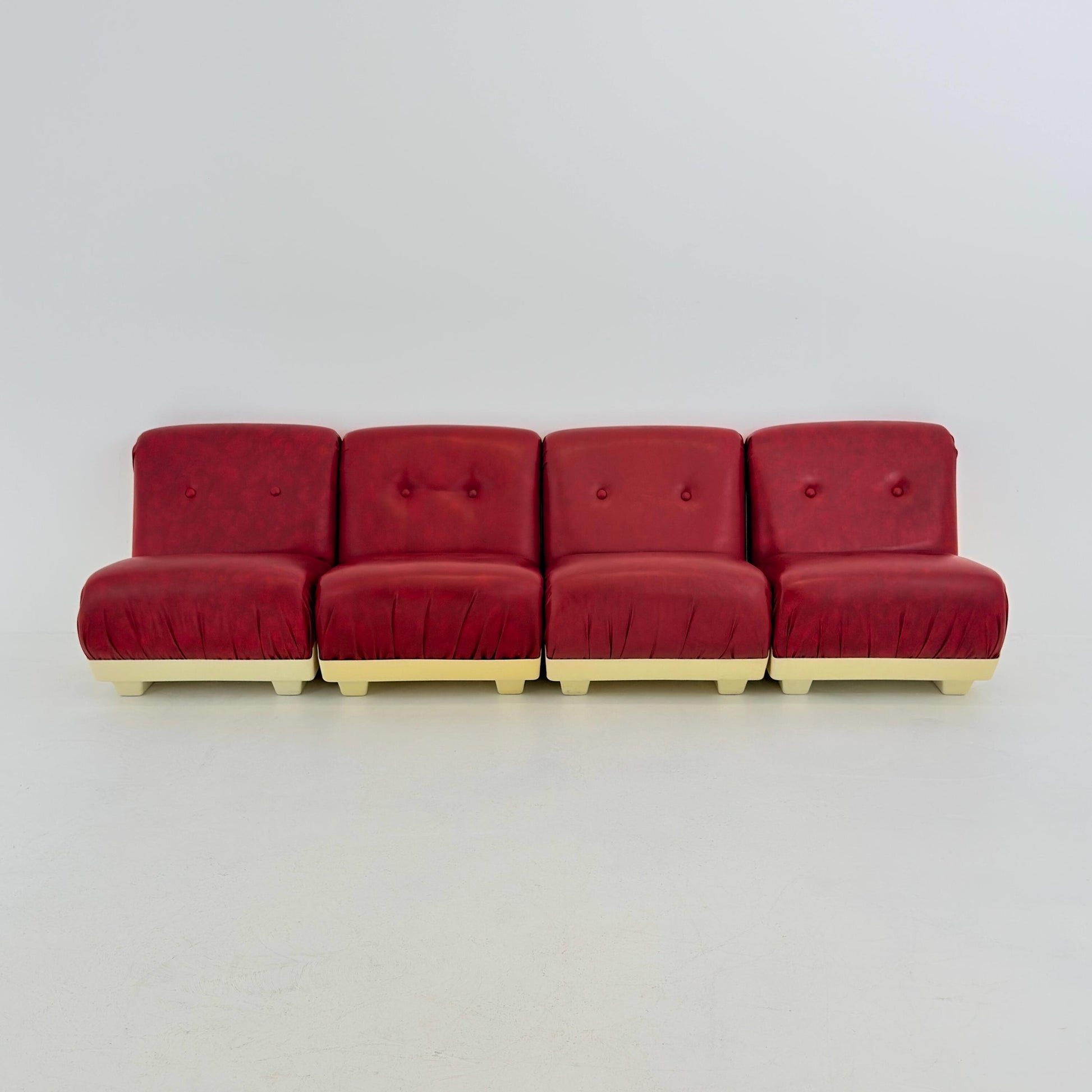1 of 4 Mid-Century Space Age Lounge Chairs Red Leather & Fiberglass Shell, Modular 1970s Design, Germany