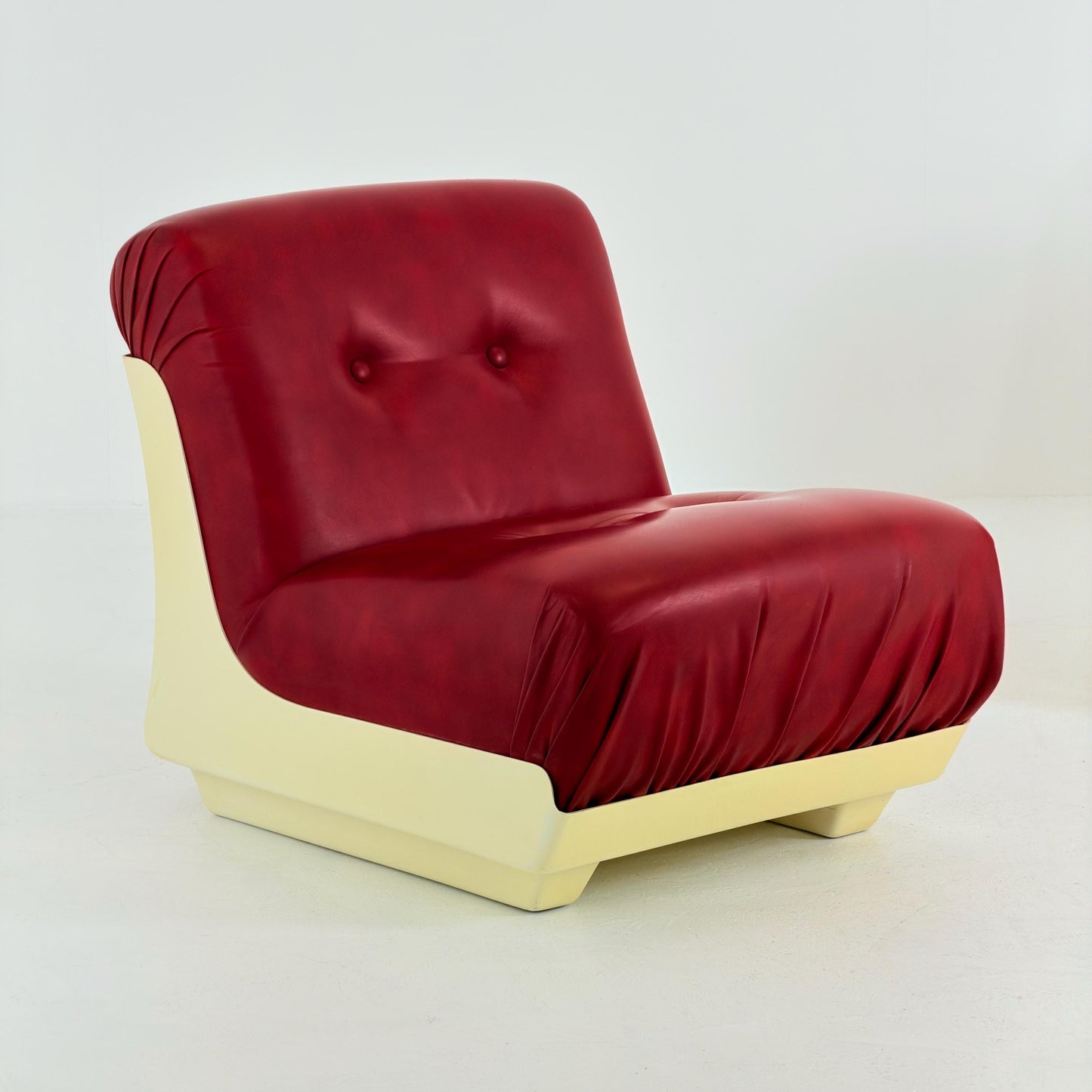 1 of 4 Mid-Century Space Age Lounge Chairs Red Leather & Fiberglass Shell, Modular 1970s Design, Germany
