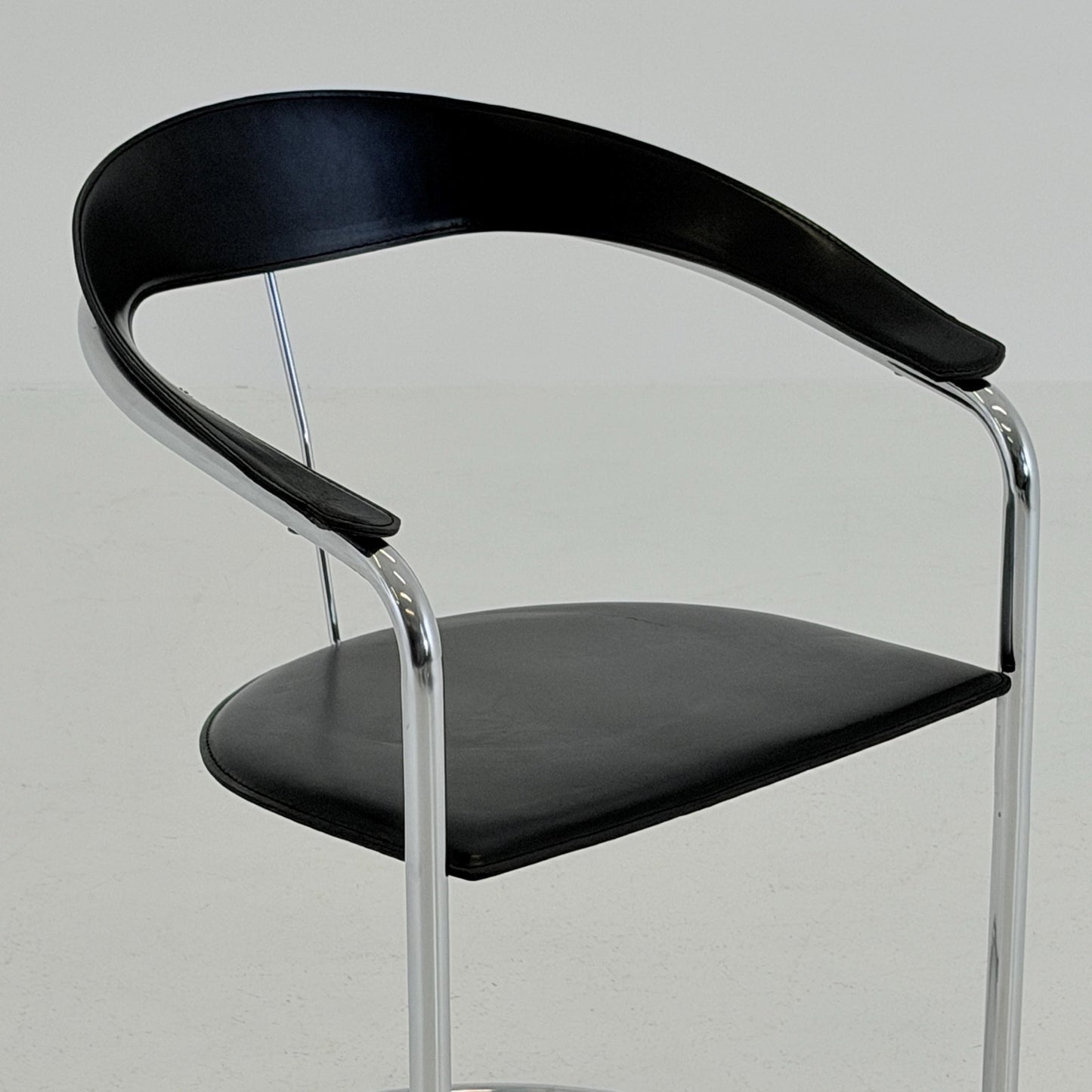 Mid century Bauhaus Canasta Cantilever Chair by Arrben, Italy 1980s,