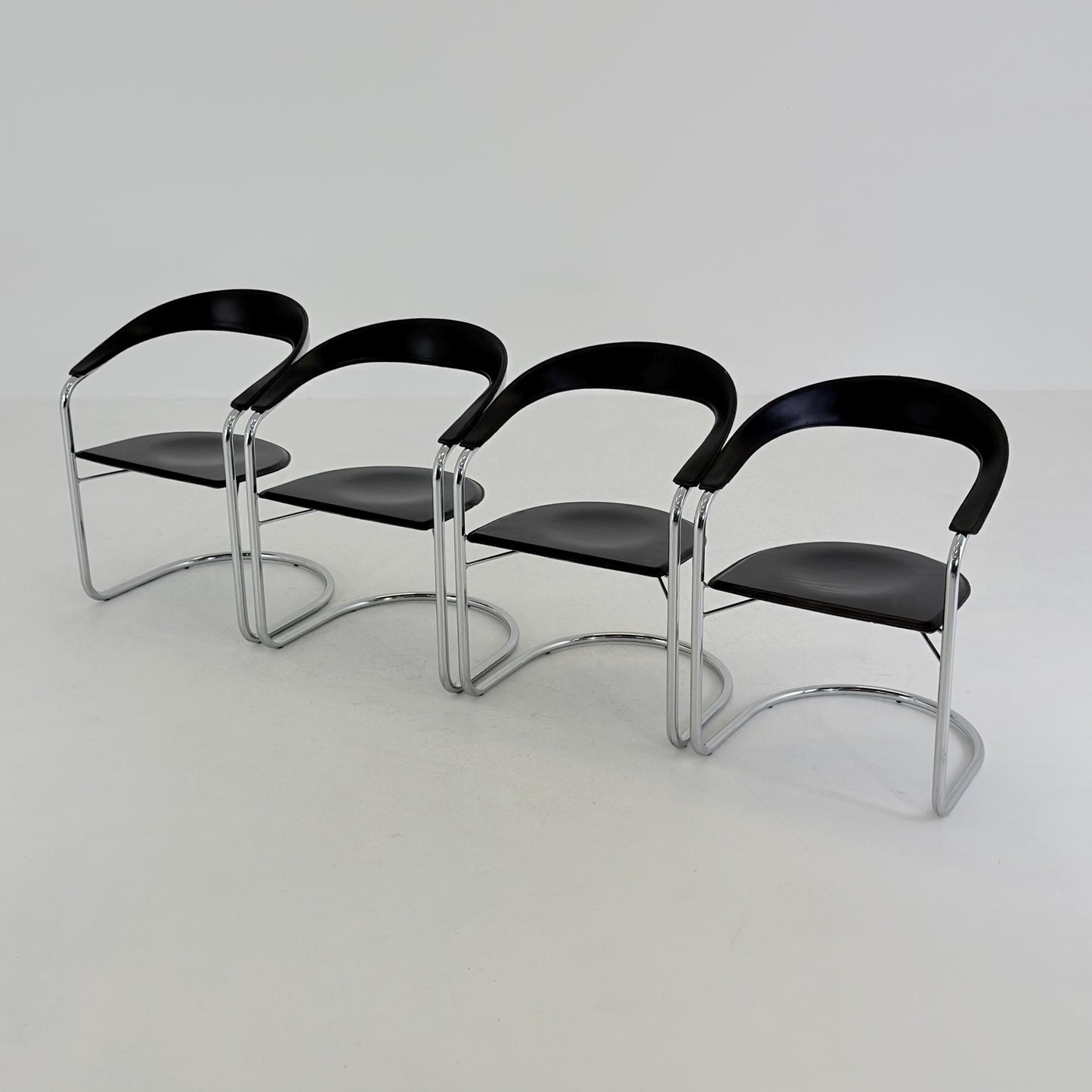 Mid century Bauhaus Canasta Cantilever Chair by Arrben, Italy 1980s,