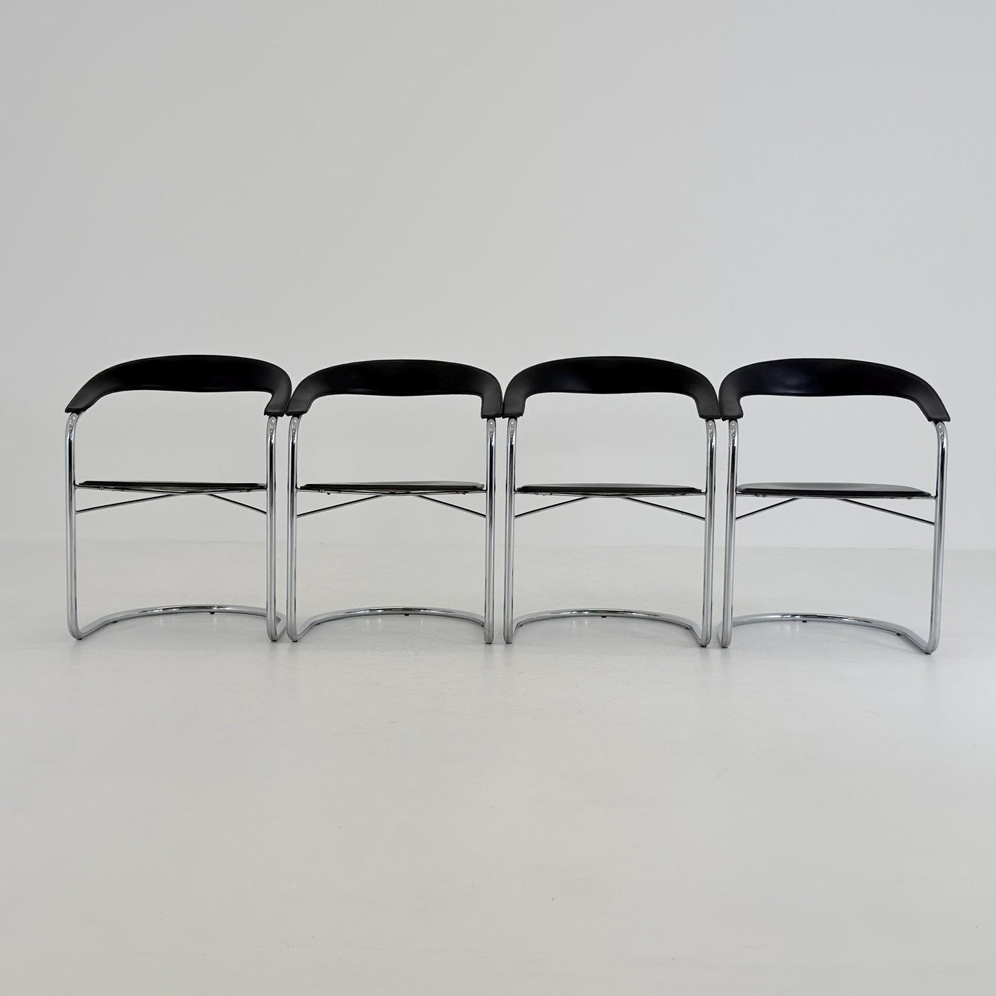 Set of 4 Mid century Bauhaus Canasta Cantilever Chairs by Arrben, Italy 1980s,