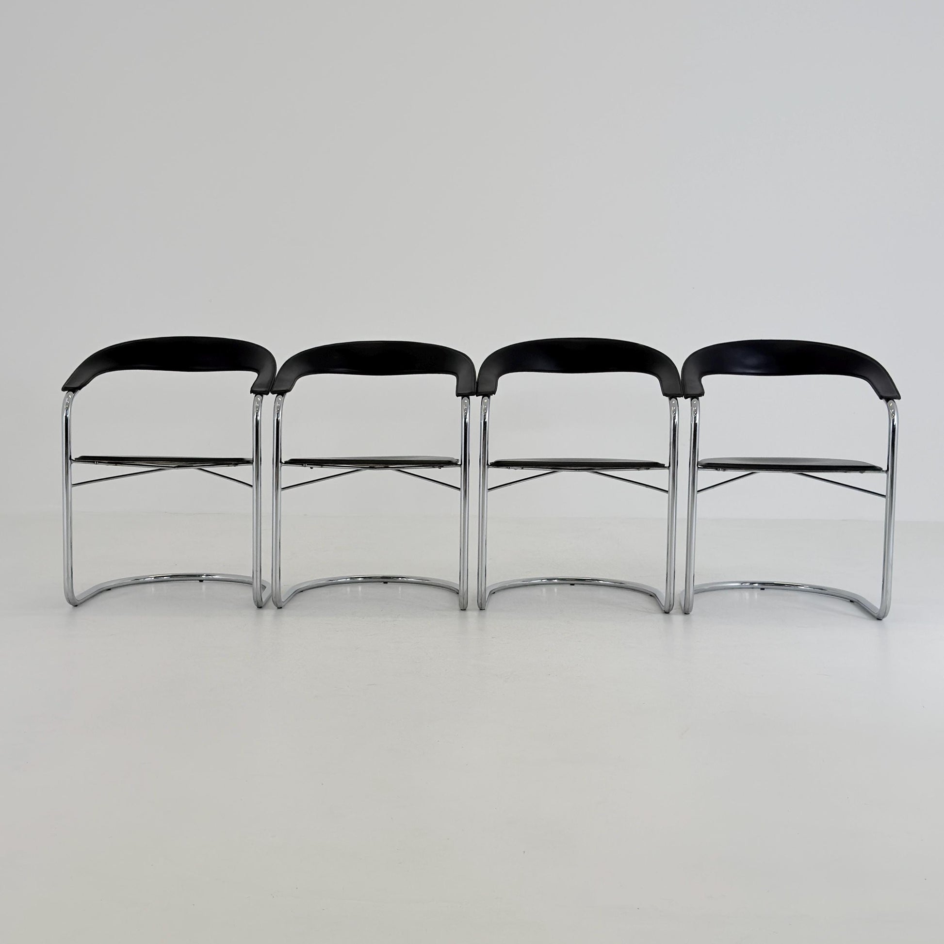 Set of 4 Mid century Bauhaus Canasta Cantilever Chairs by Arrben, Italy 1980s,