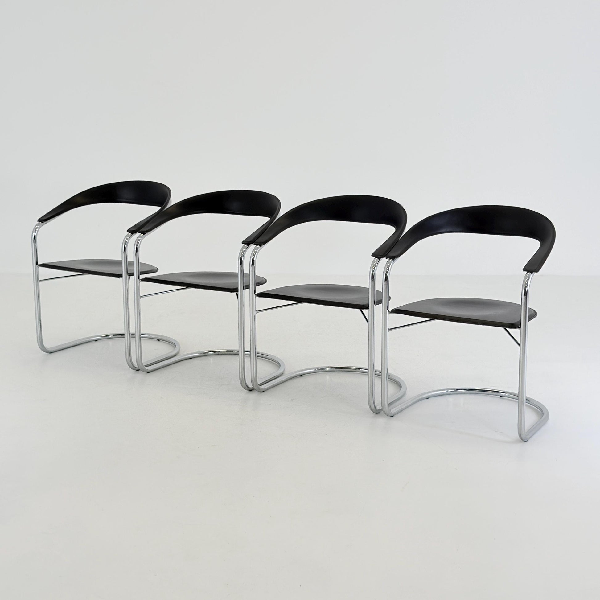 Set of 4 Mid century Bauhaus Canasta Cantilever Chairs by Arrben, Italy 1980s,