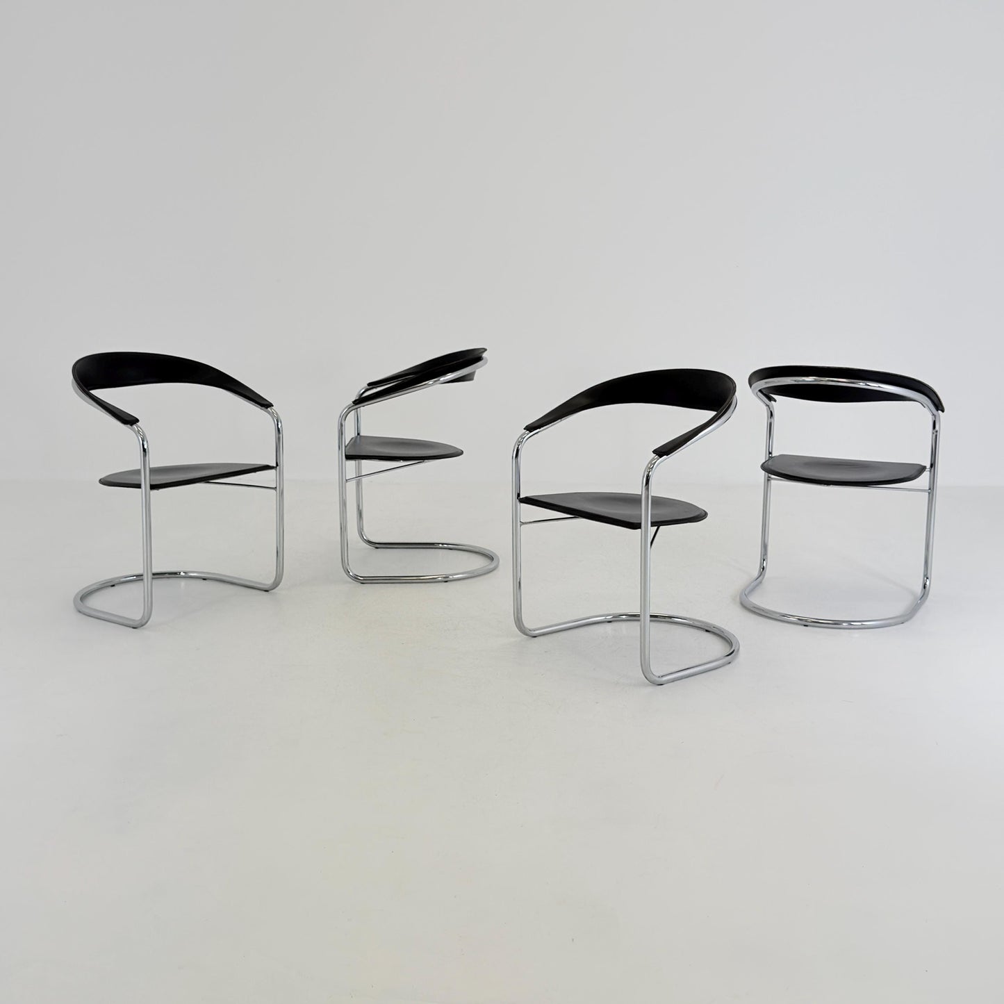 Set of 4 Mid century Bauhaus Canasta Cantilever Chairs by Arrben, Italy 1980s,