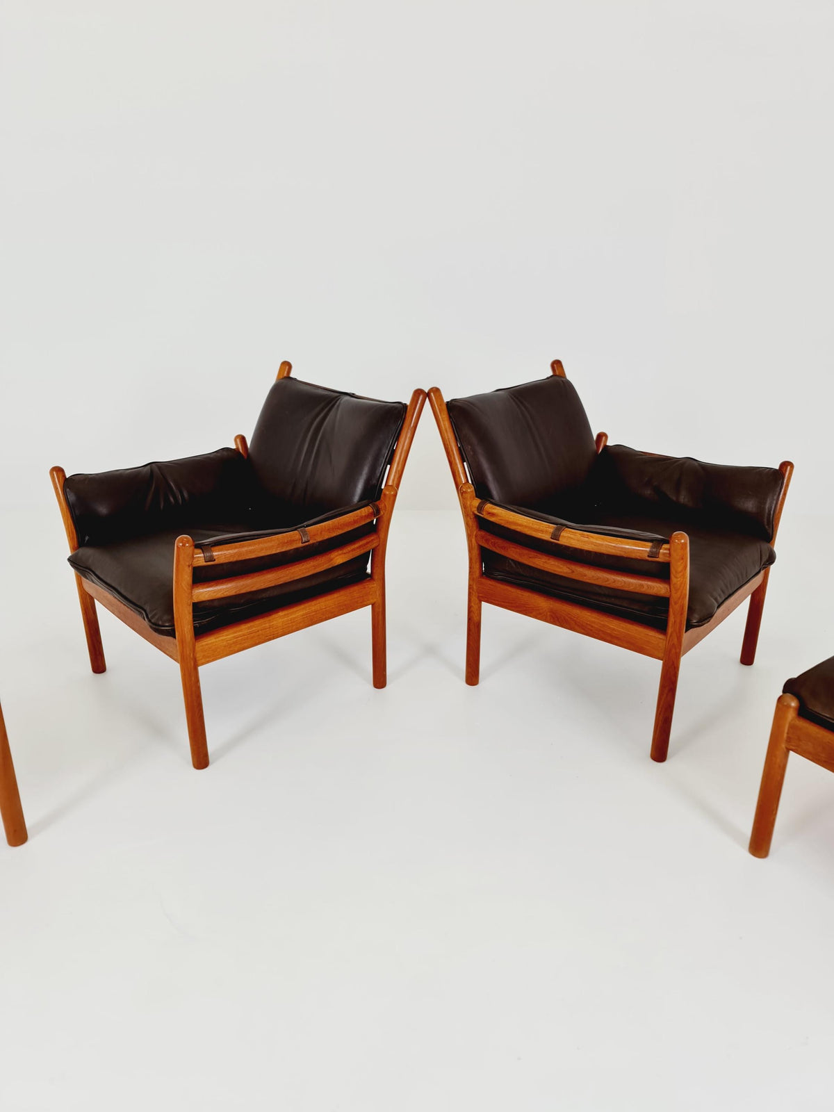 Mid century easy lounge chairs with ottoman by Illum Wikkelso 'Genius' For Silkborg Denamrk 1960s, Set of 2