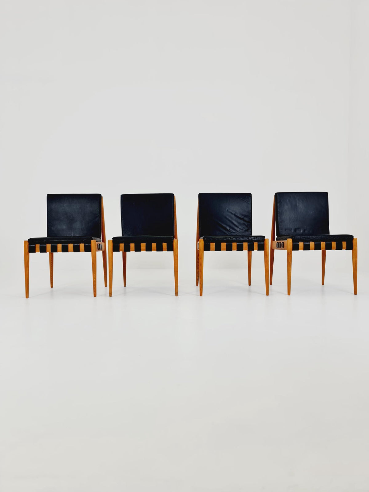 Rare Vintage Danish Ash Wood dining chairs by Egon Eiermann SE 21 , 1960s, set of 4