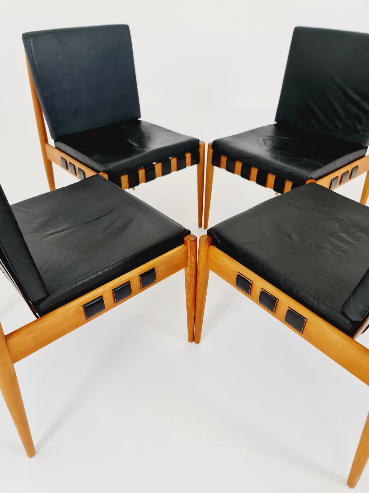 Rare Vintage Danish Ash Wood dining chairs by Egon Eiermann SE 21 , 1960s, set of 4