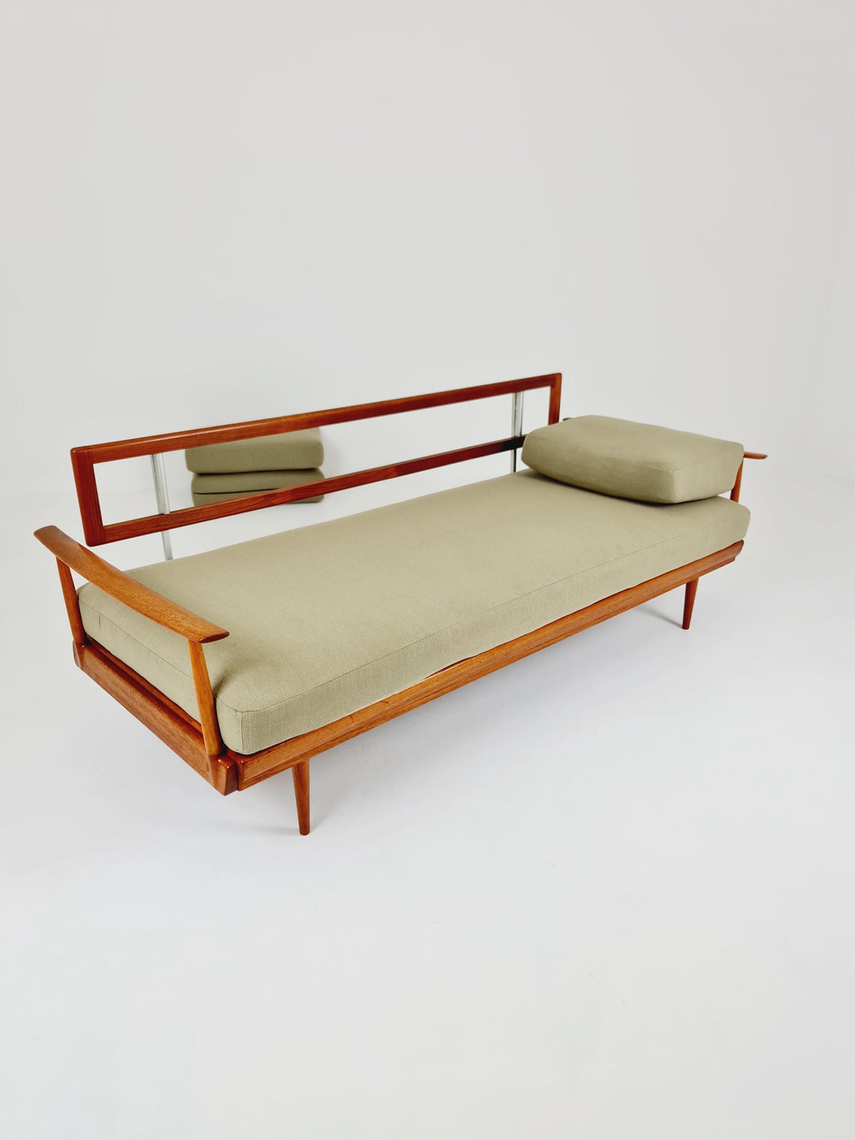Midcentury Stella Sofa Teak Daybed by Walter Knoll & Wilhelm Knoll, Germany, 1950s