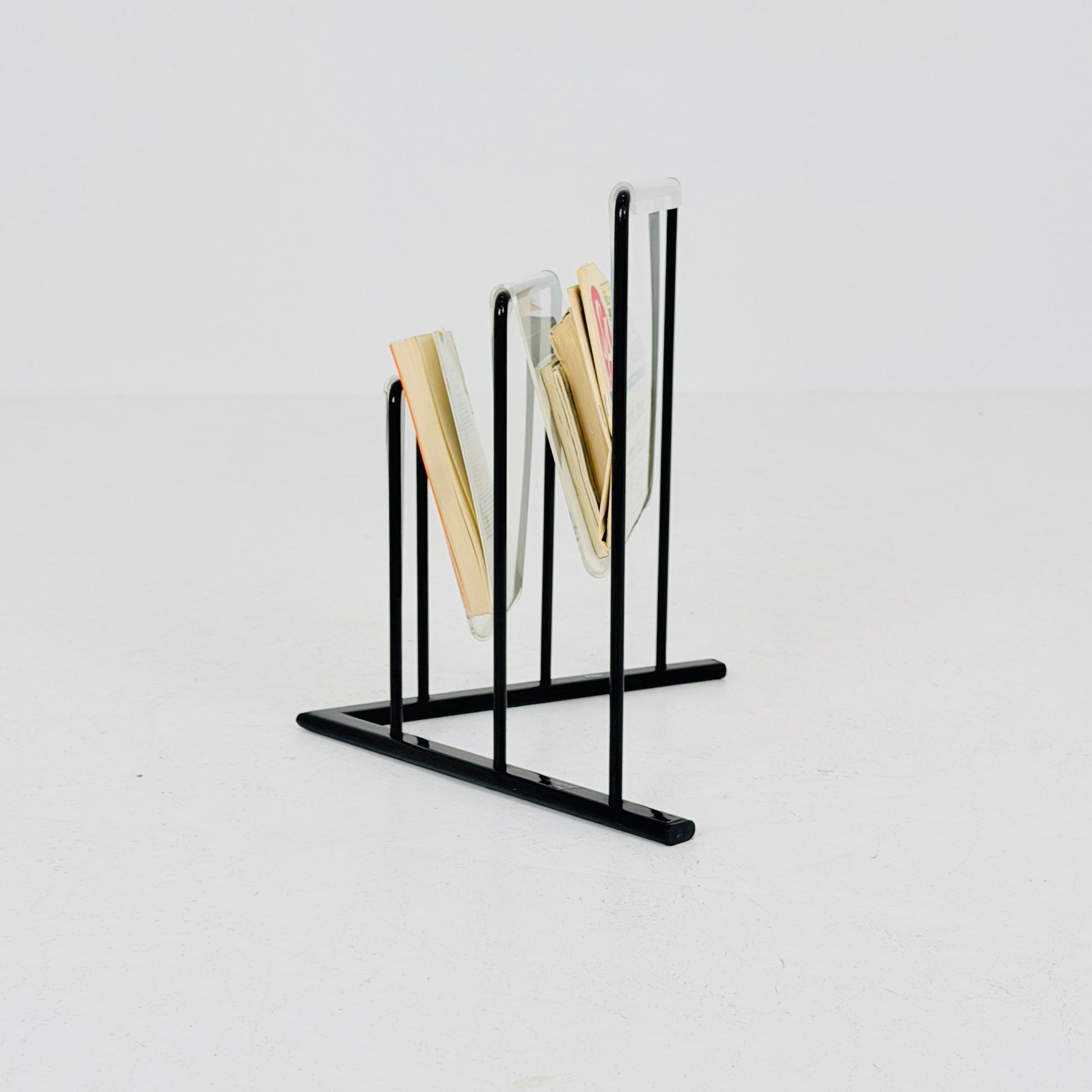 Mid-Century Postmodern Magazine Rack by Markus Börgens for D-Tec, Germany, 1980s