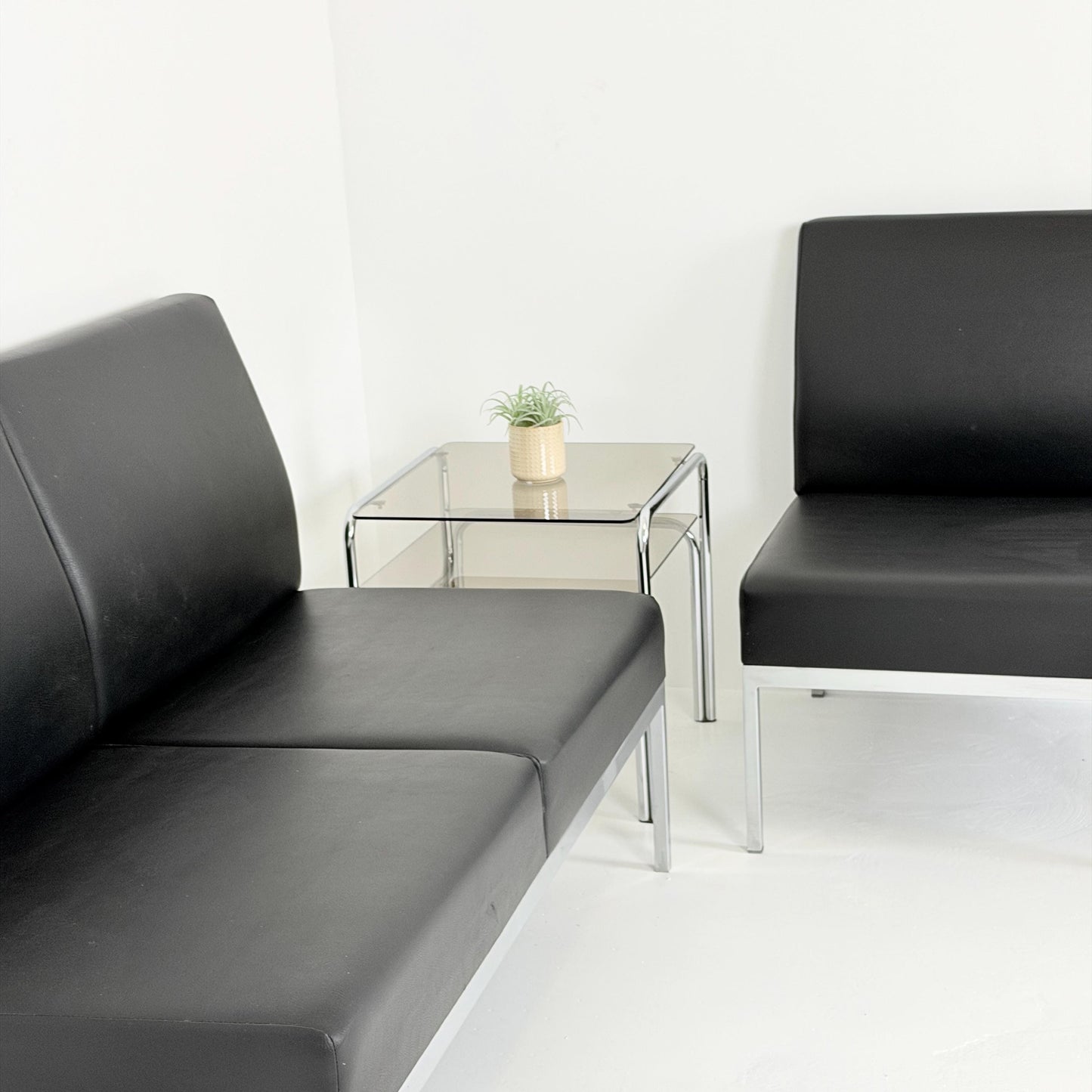 Mid-Century Bauhaus Lounge Chair & 2-Seater Sofa Set by Thonet, Germany 1980s