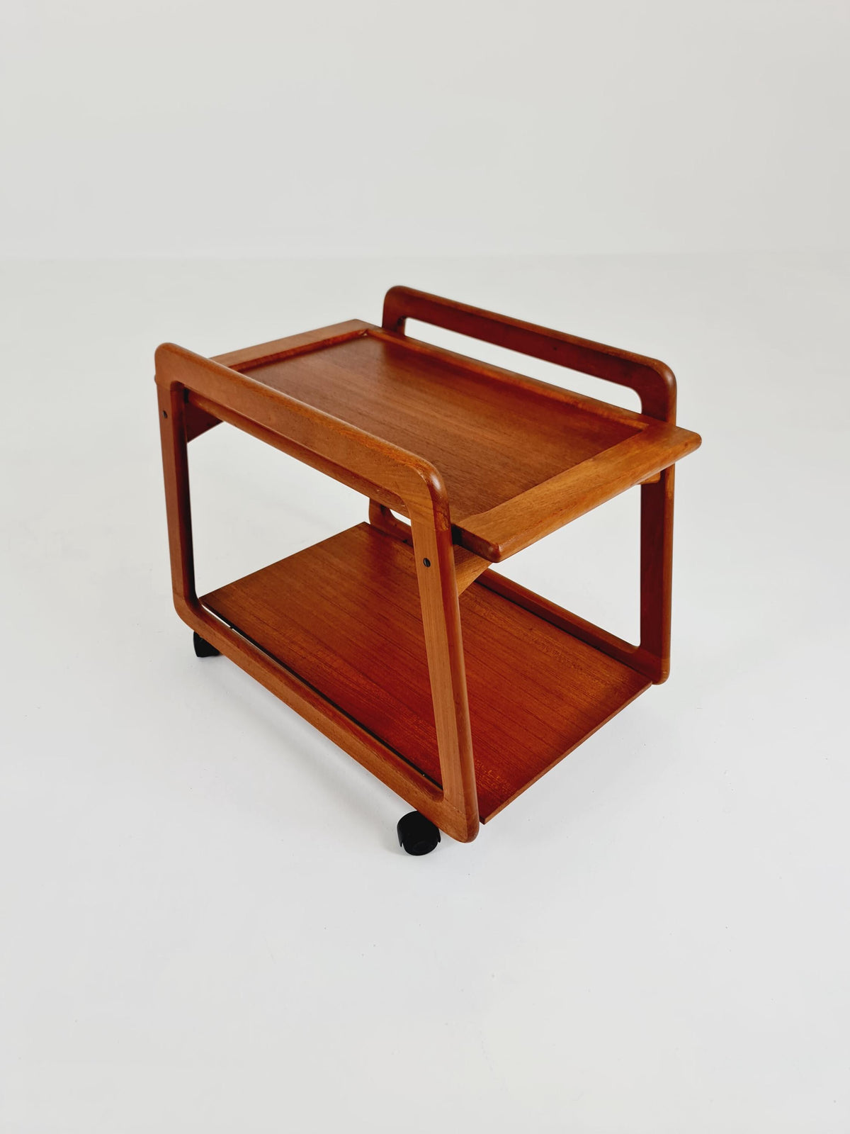 Big Vintage mid century danish trolley in solid teak/ bar cart By SIKA Mobler , 1960s